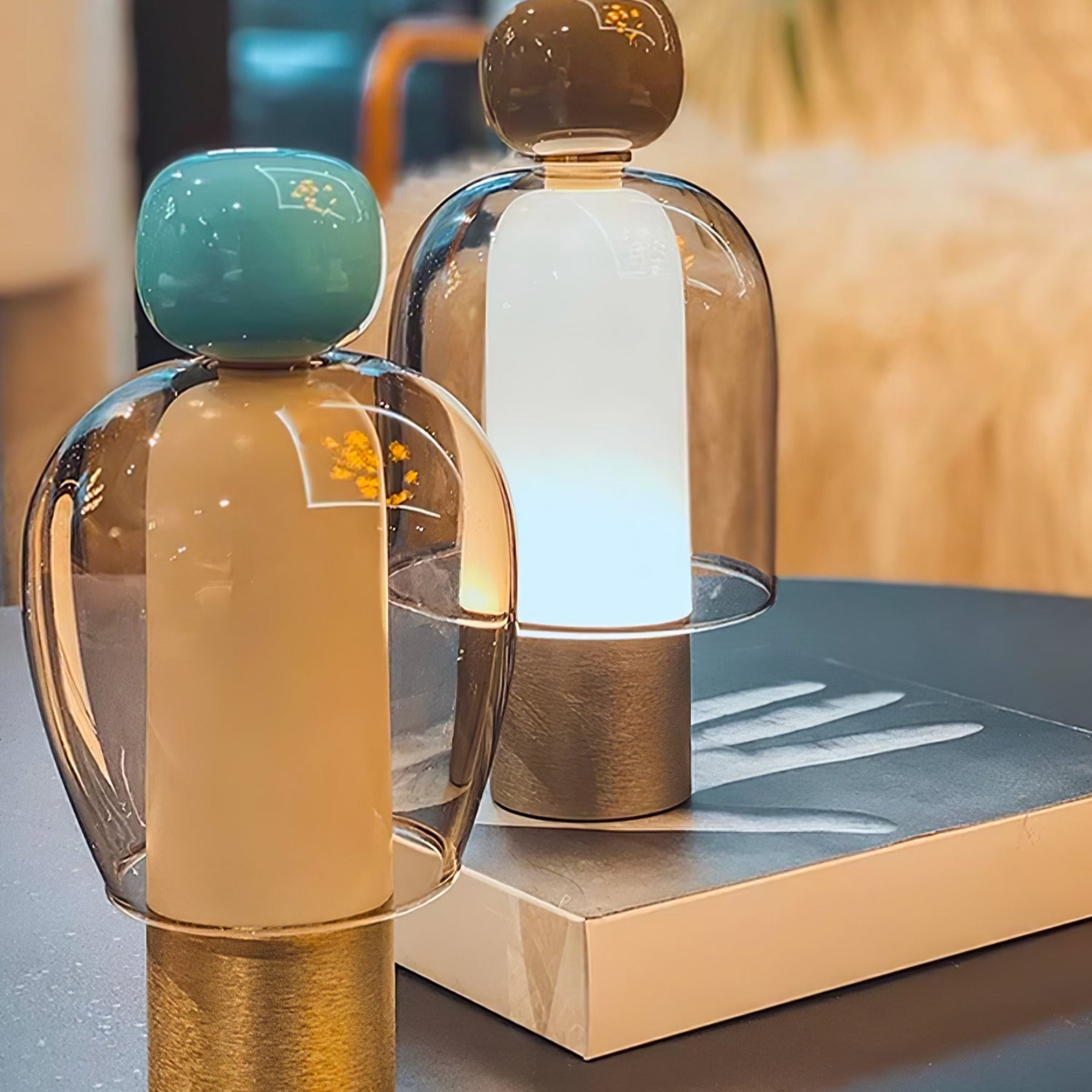 Maviro Table Lamp