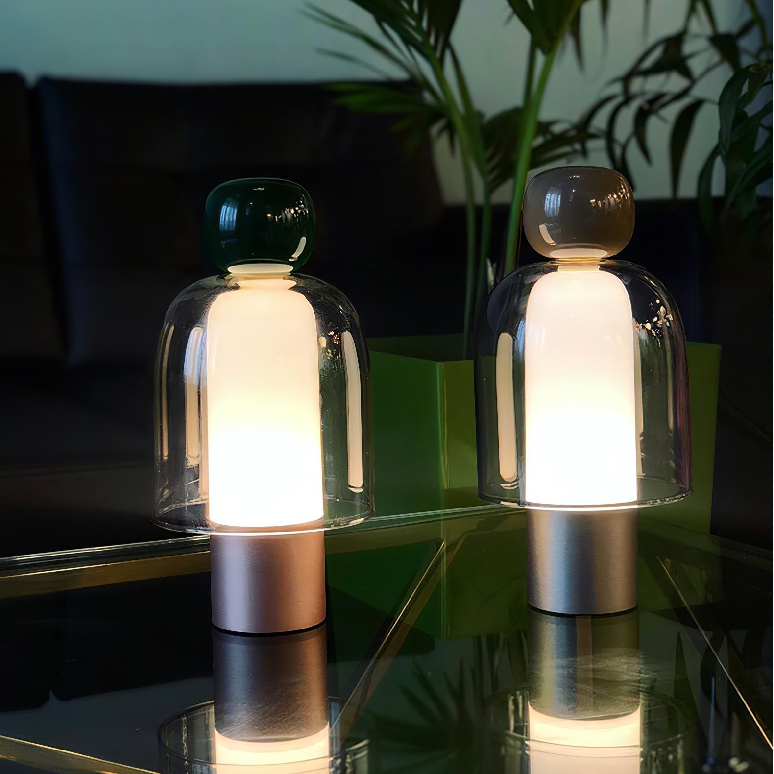Maviro Table Lamp