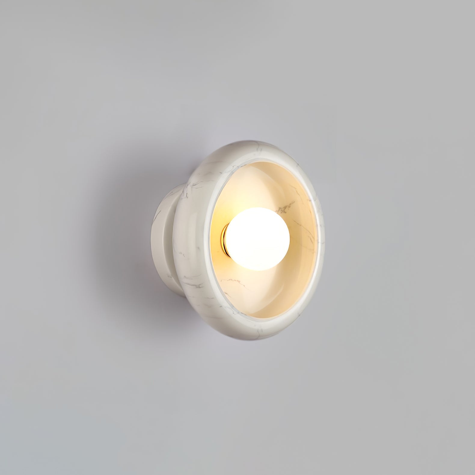 Jeda Marble Wall Light