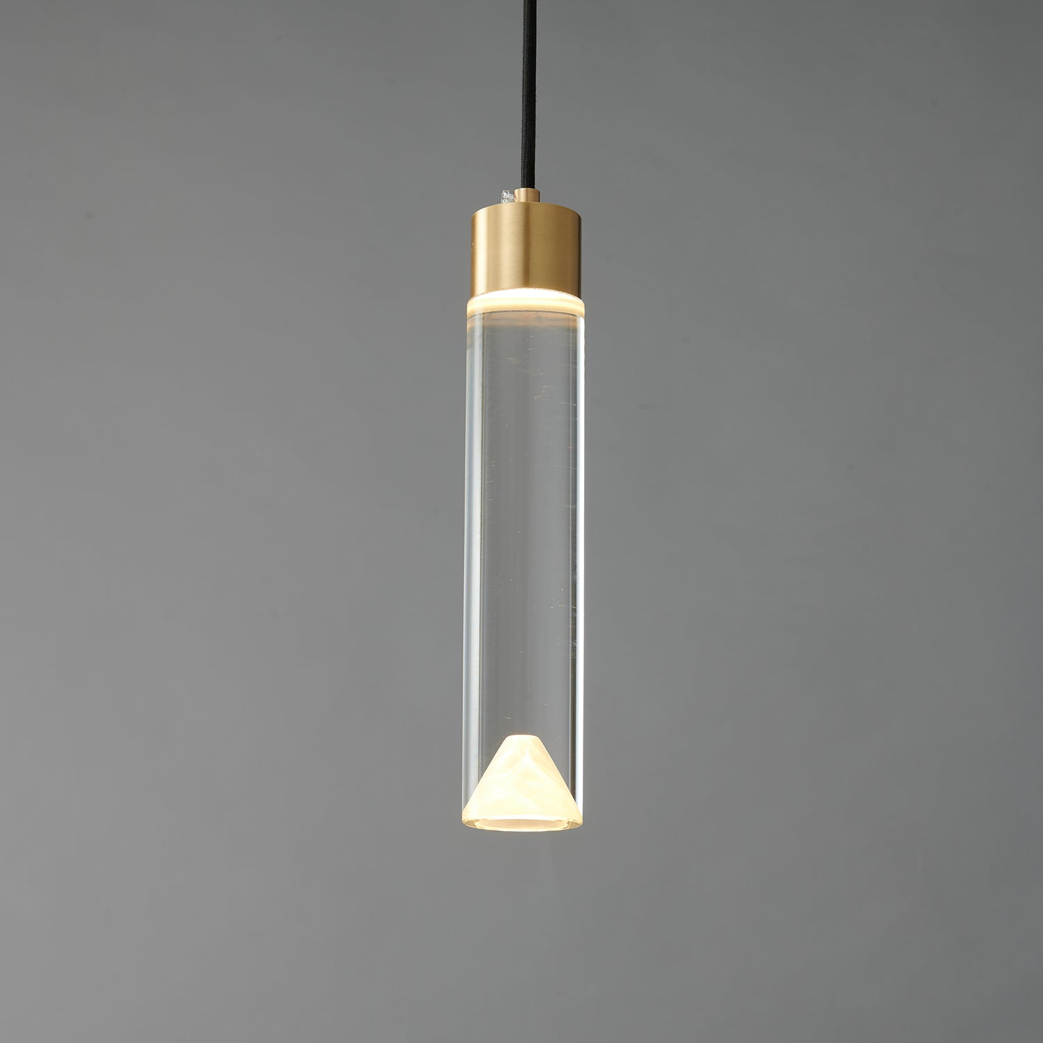Lekopeza Pendant Light
