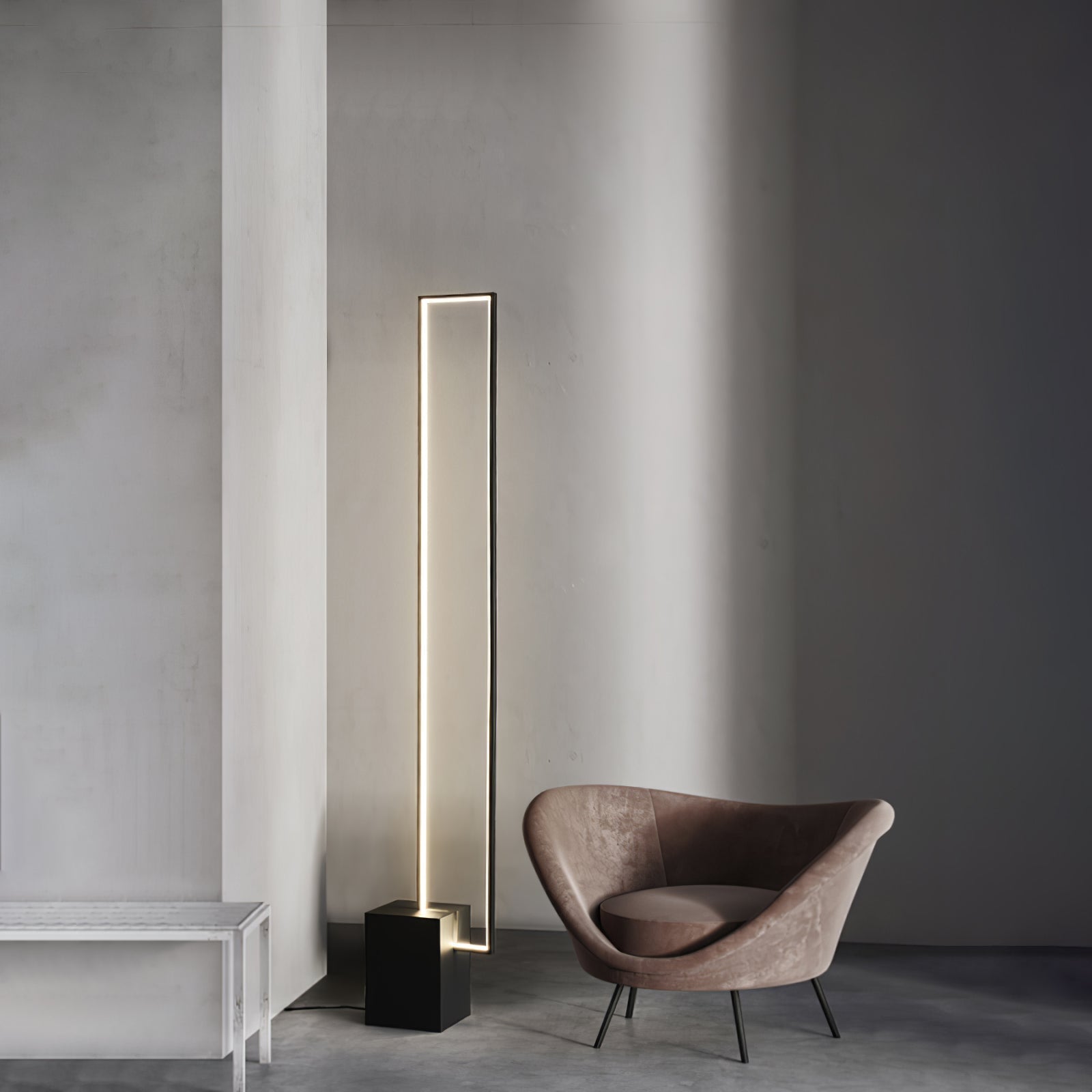 Voaren Floor Lamp