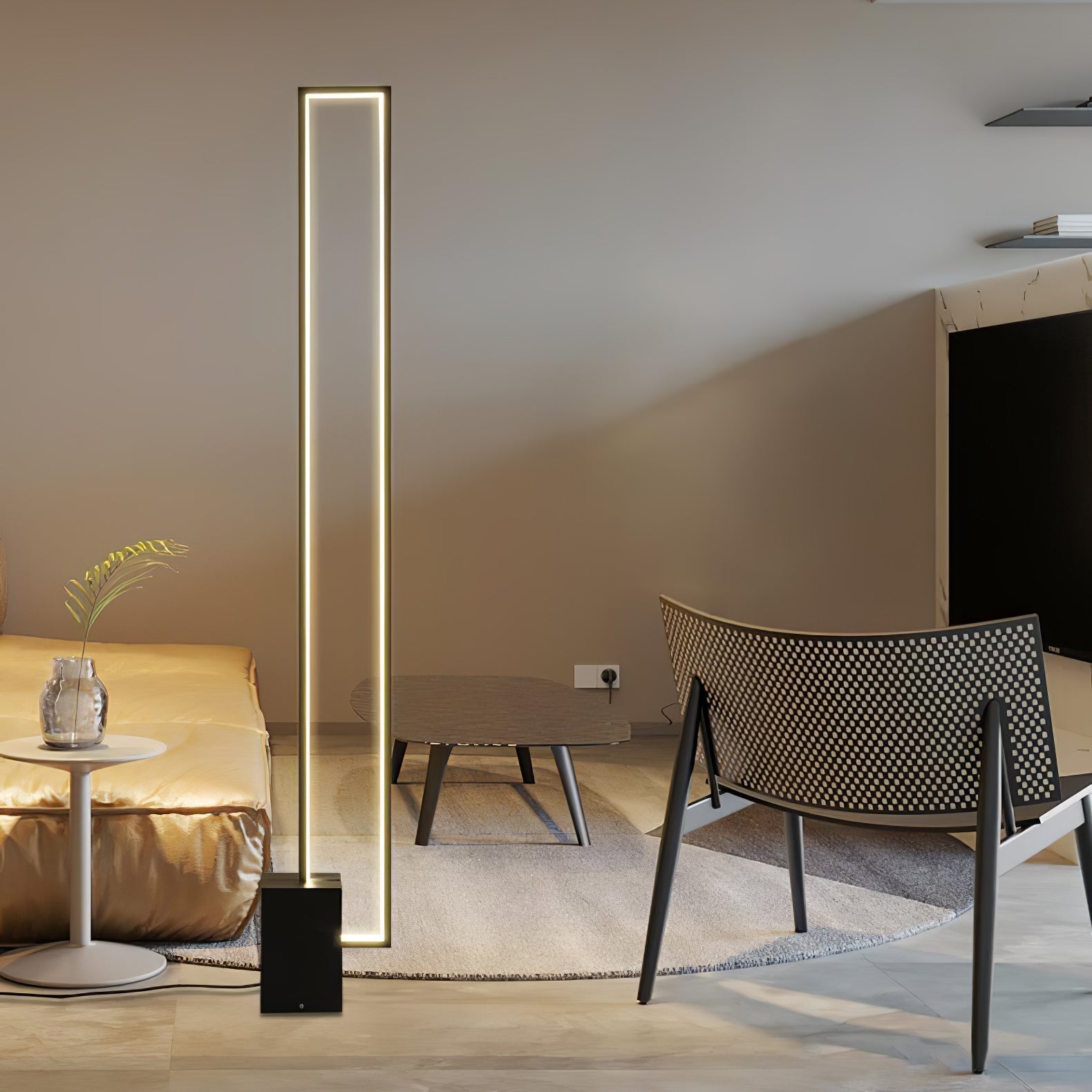 Voaren Floor Lamp