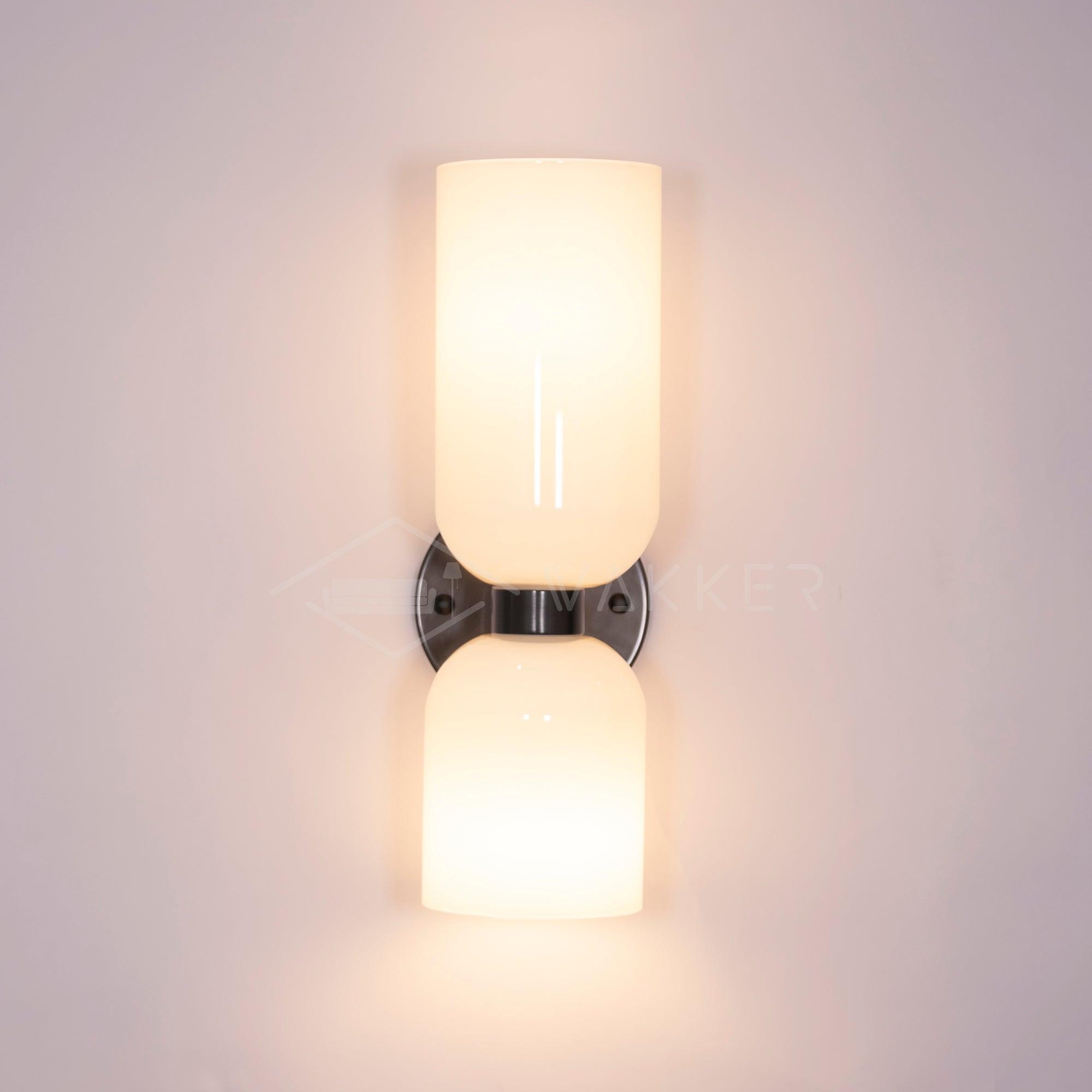 Gralor Wall Light
