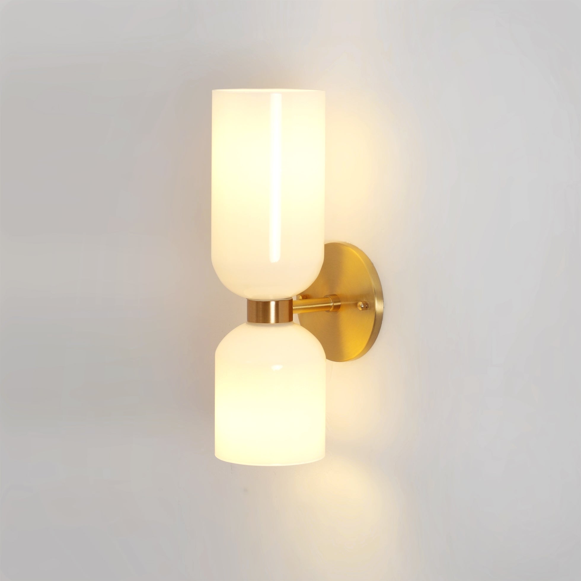 Gralor Wall Light