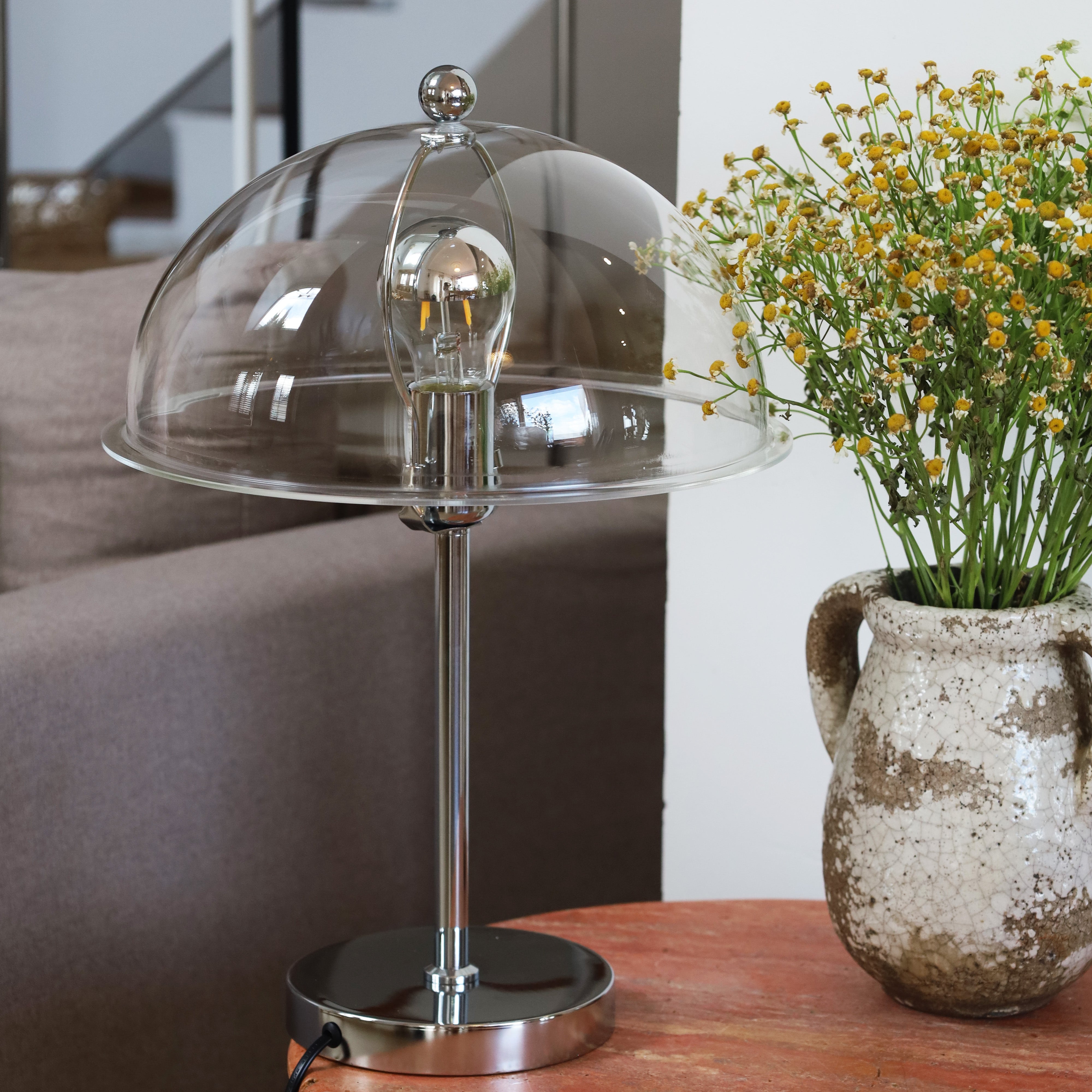 Wynnelio Table Lamp