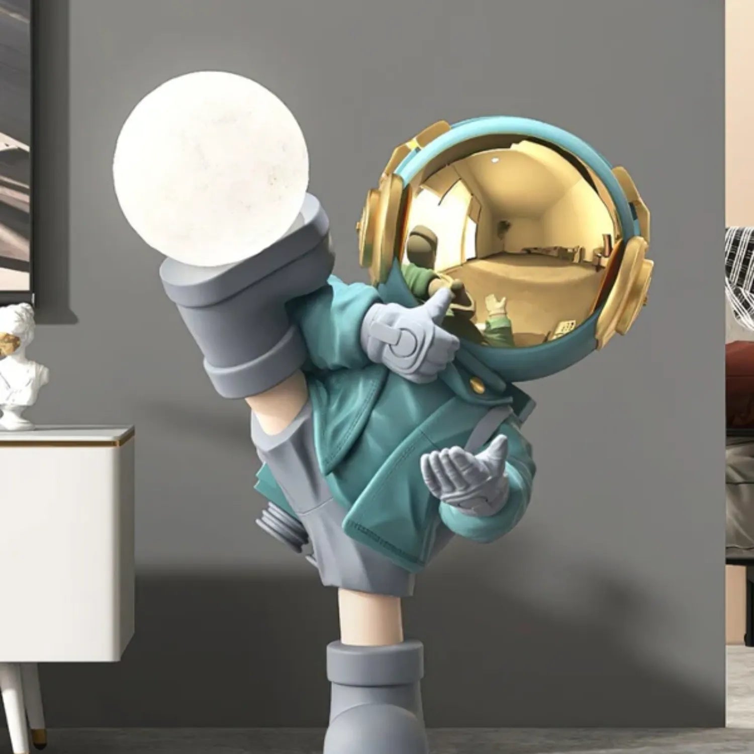 Fantasy Astronaut B Floor Lamp