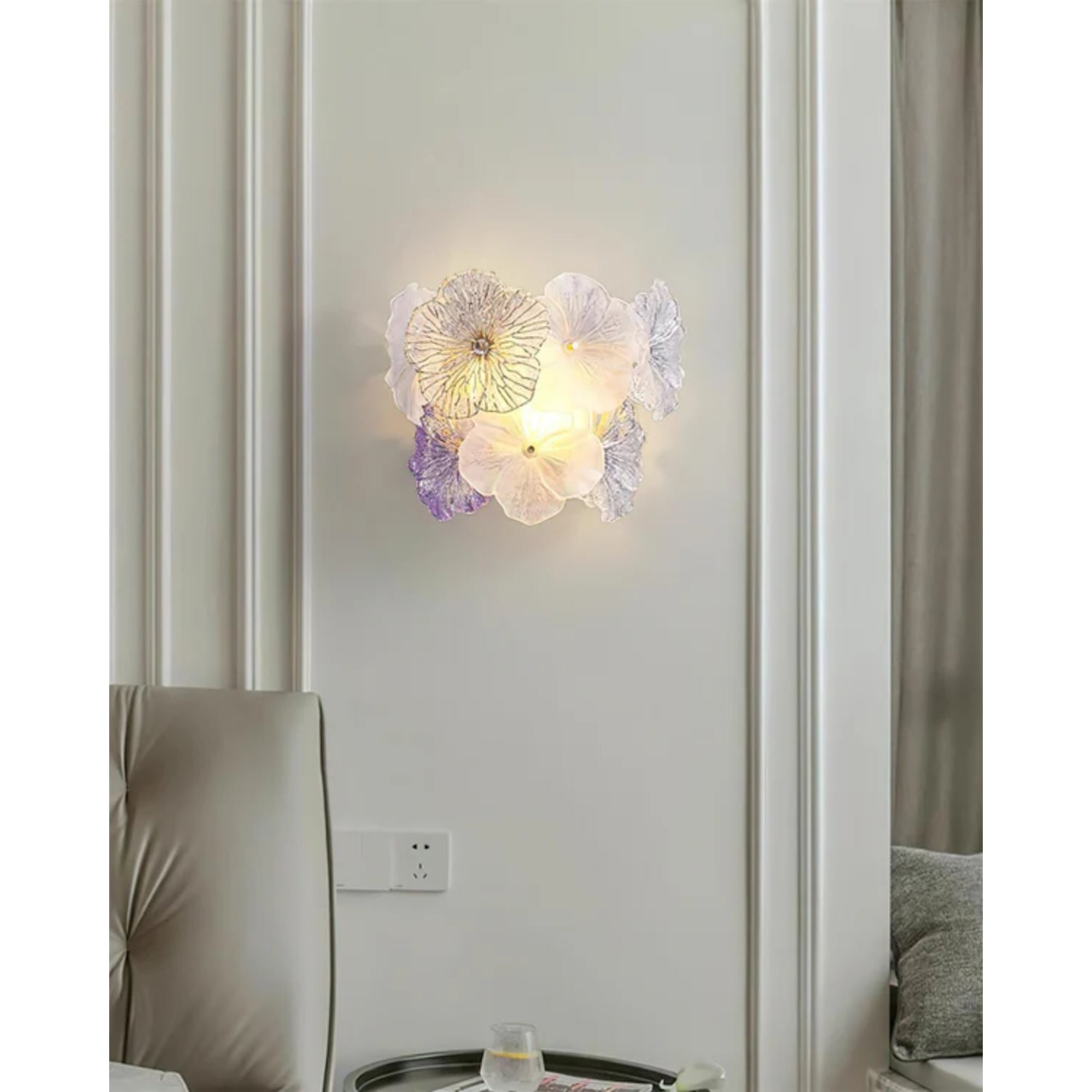 Leyza Flower Wall Light
