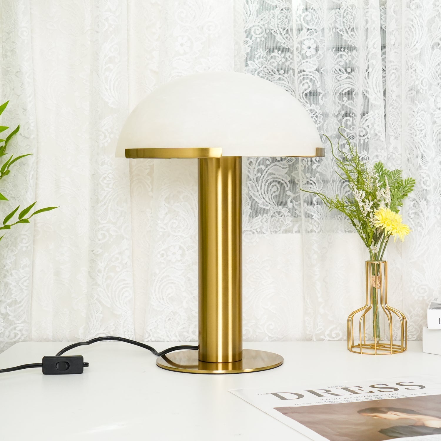 Colvani Alabaster Table Lamp