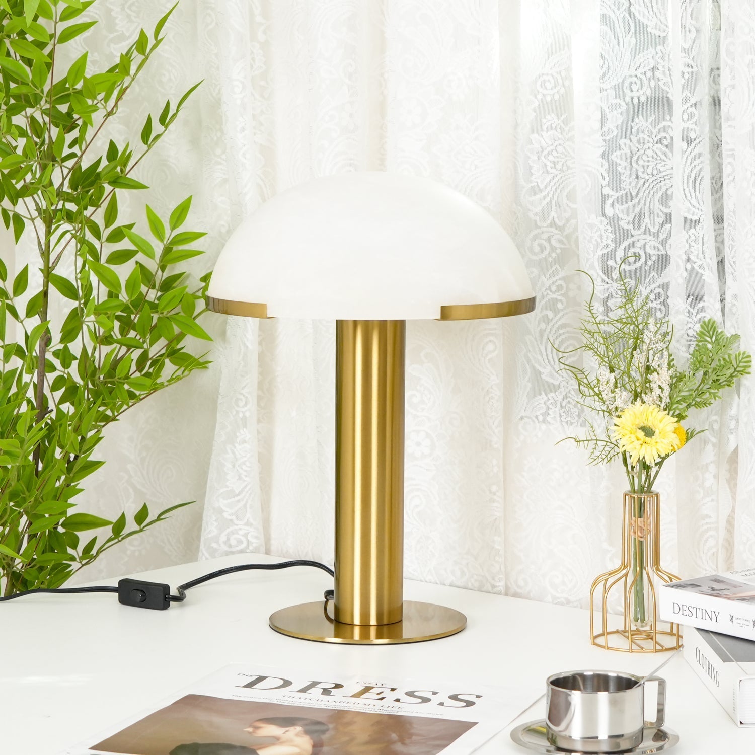 Colvani Alabaster Table Lamp