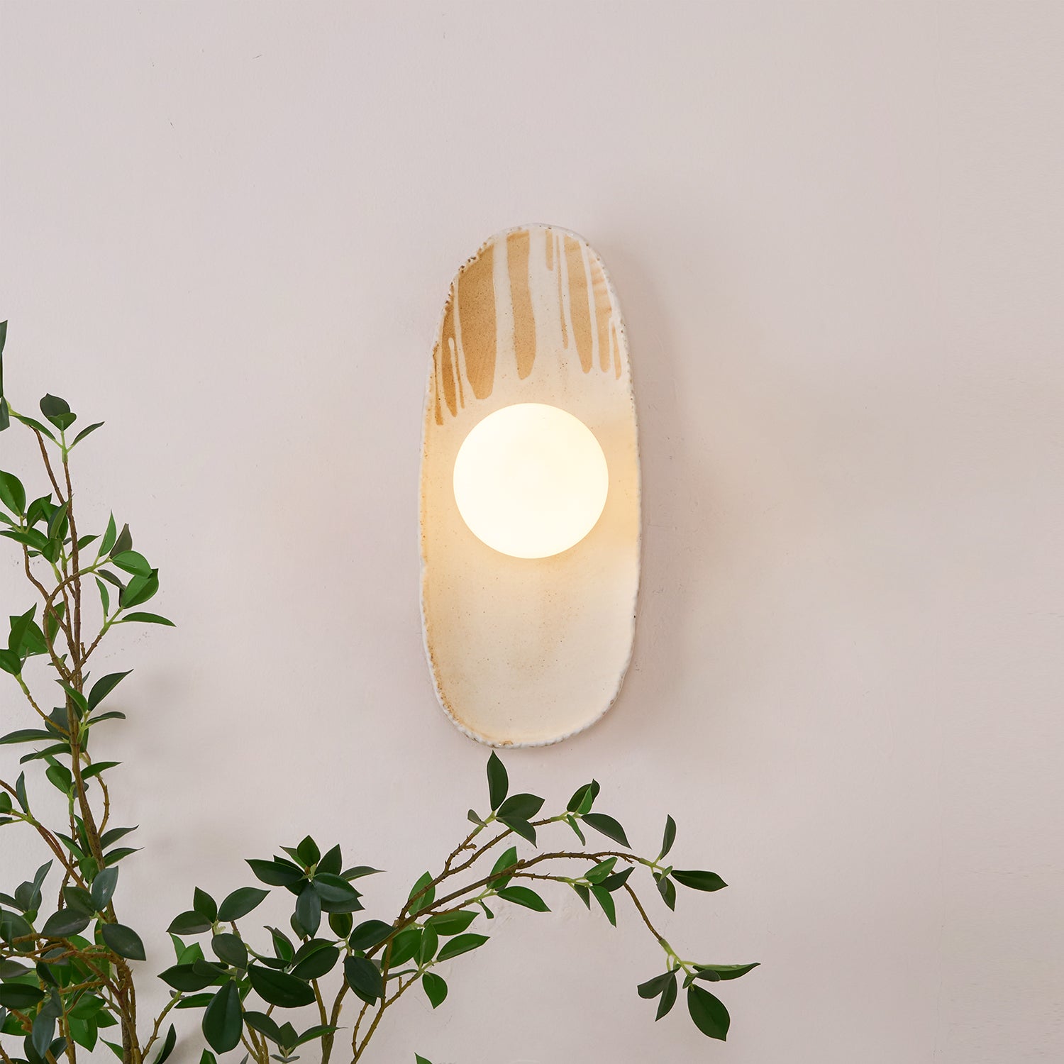 Anlena Wall Light