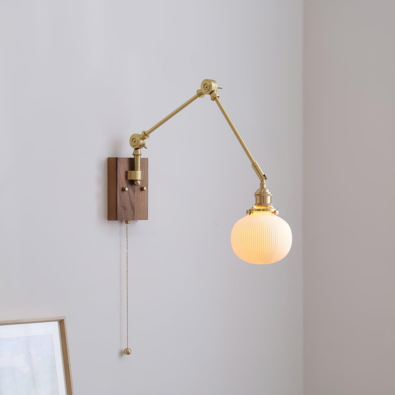 Torozon Wall Light