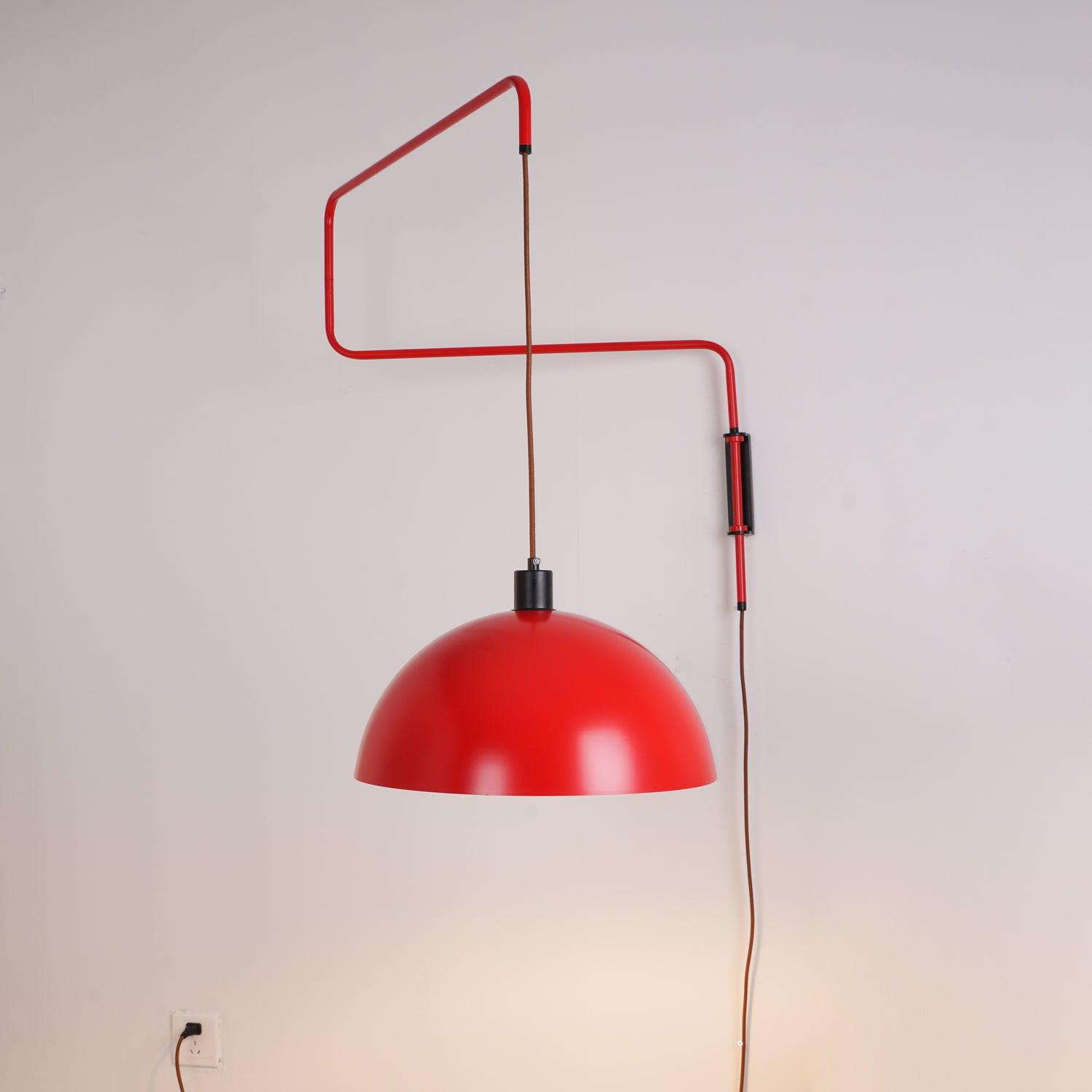 Erlevio Wall Light