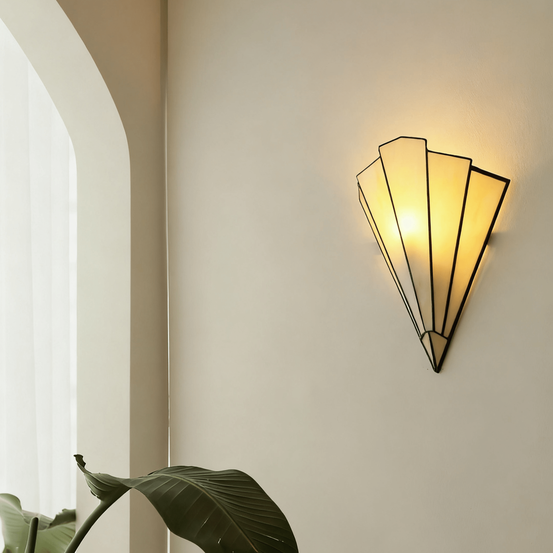 Delowe Wall Light