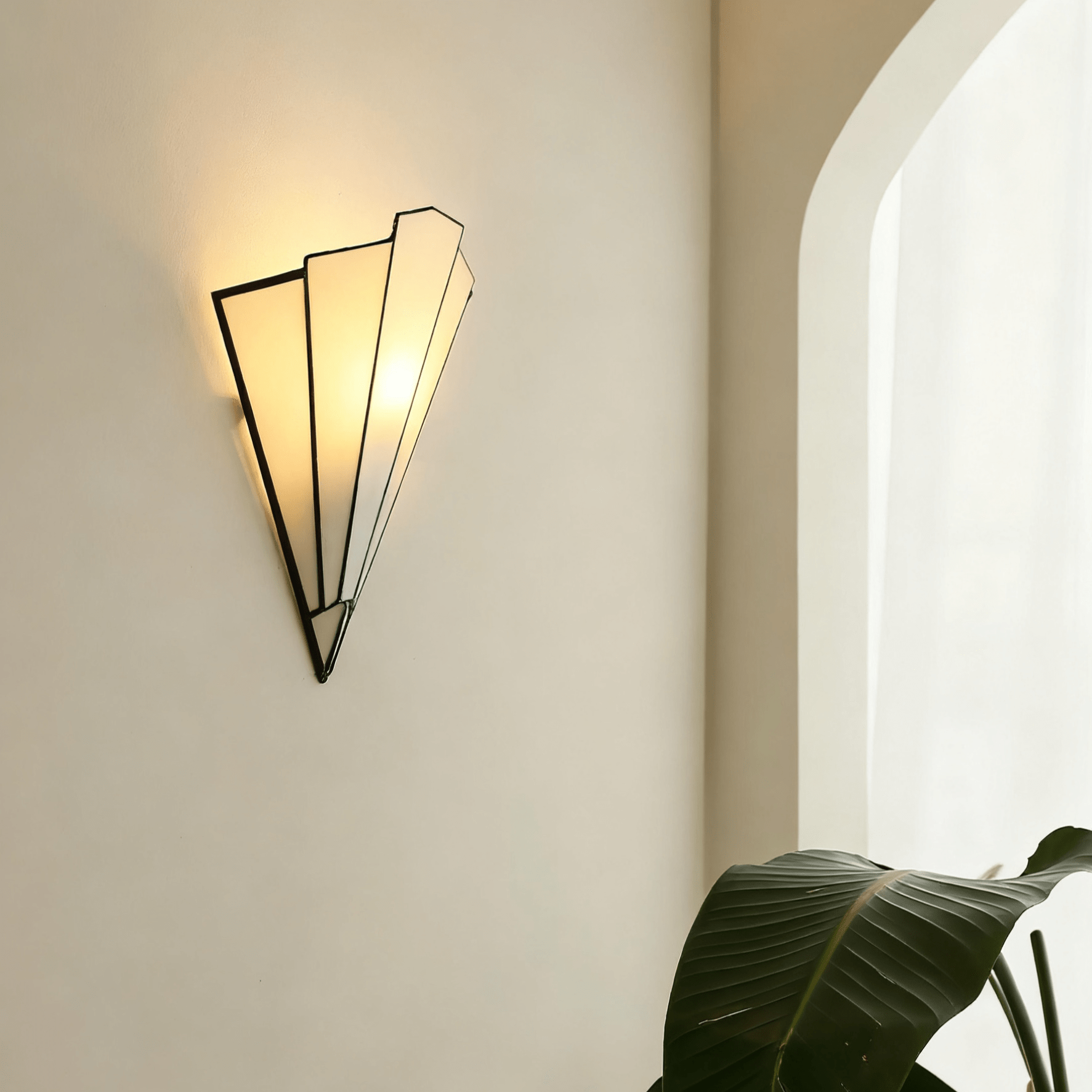 Delowe Wall Light