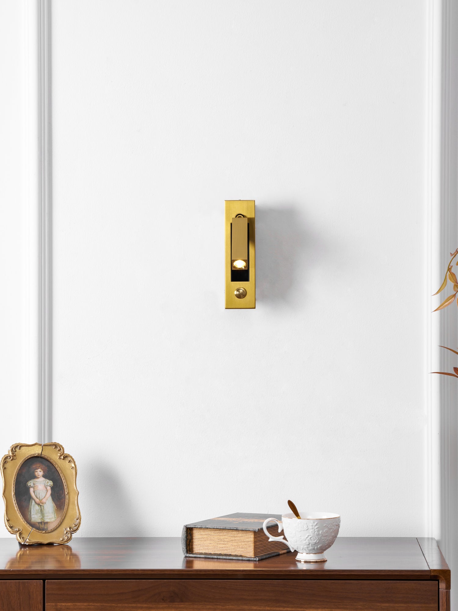Cenvaburn Recessed Wall Light