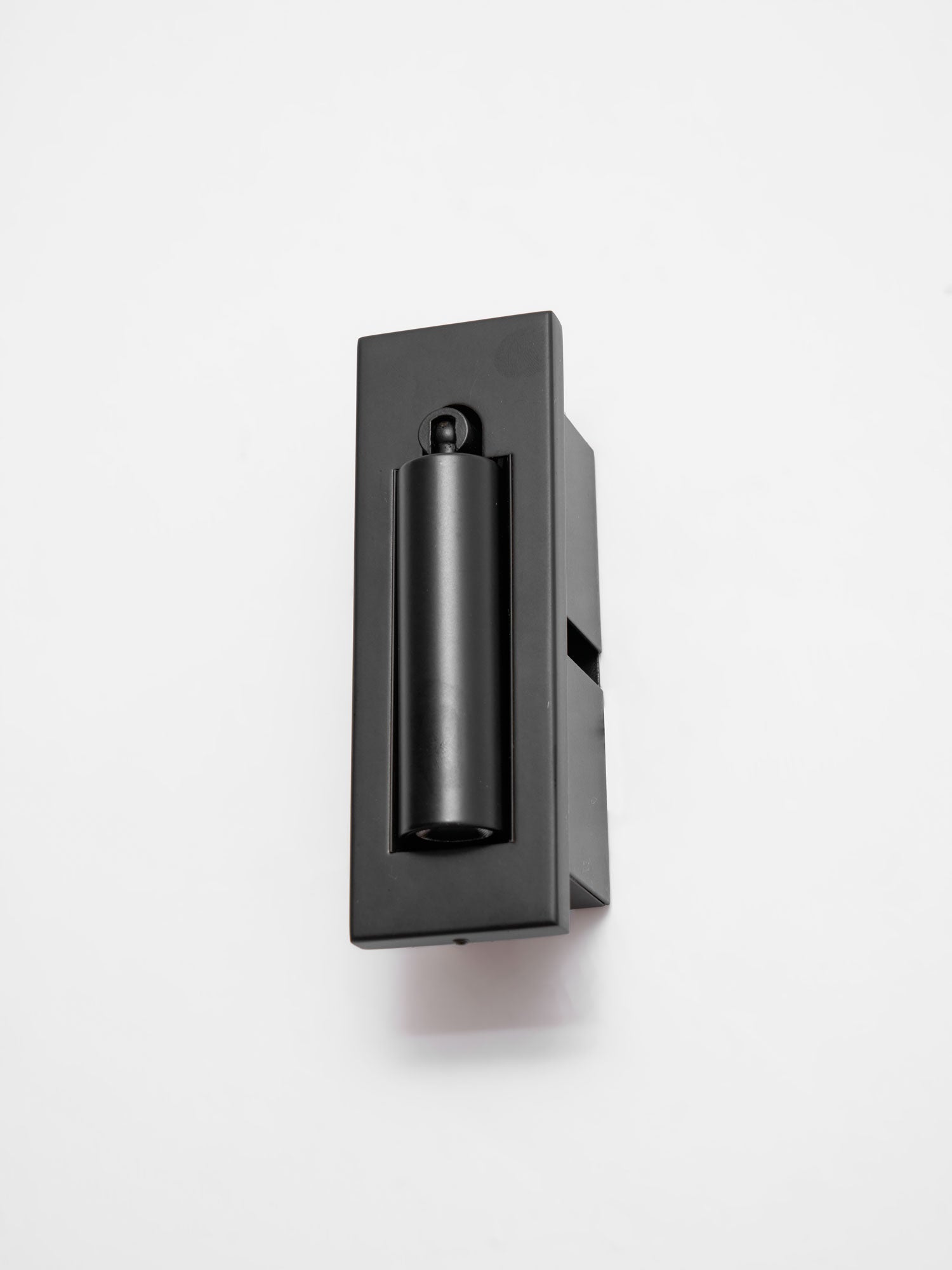 Cenvaburn Recessed Wall Light