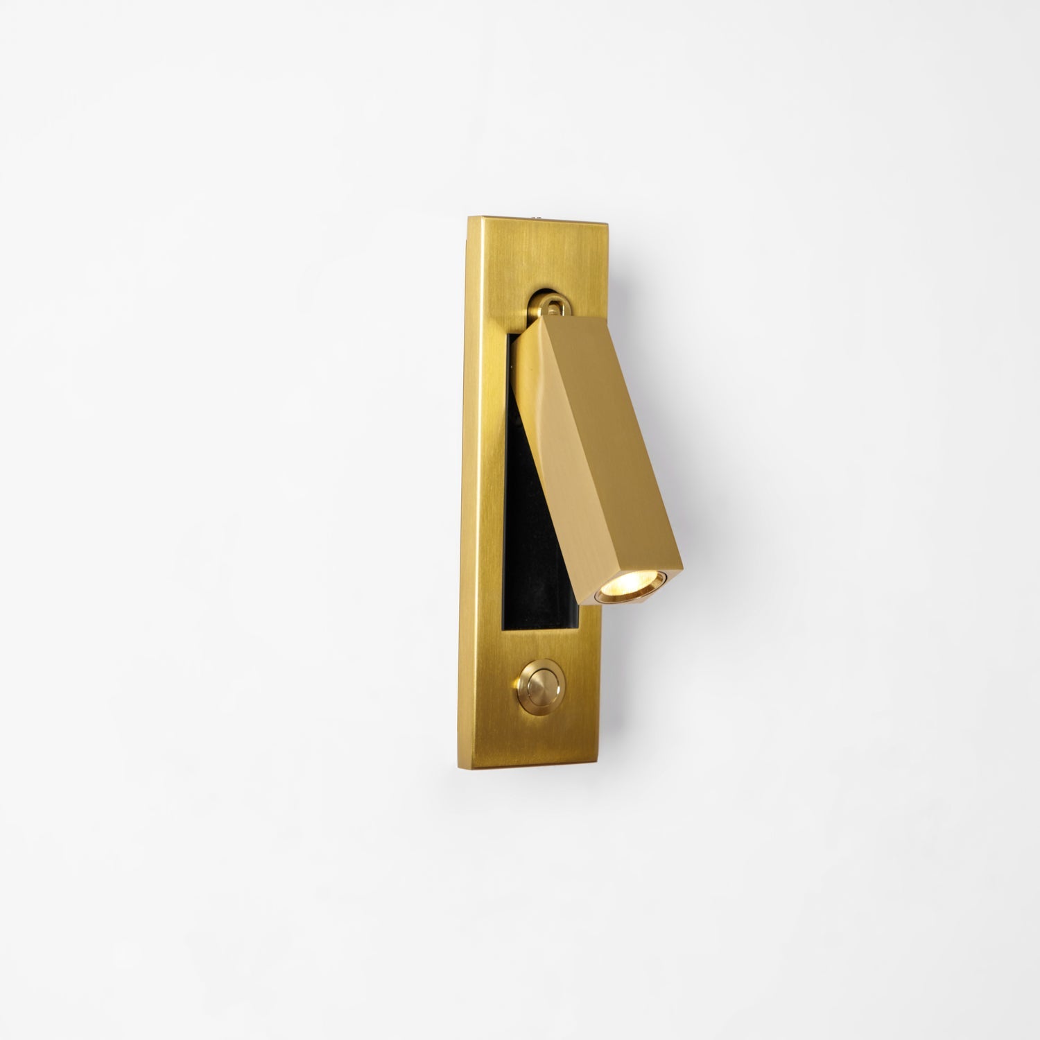 Cenvaburn Recessed Wall Light