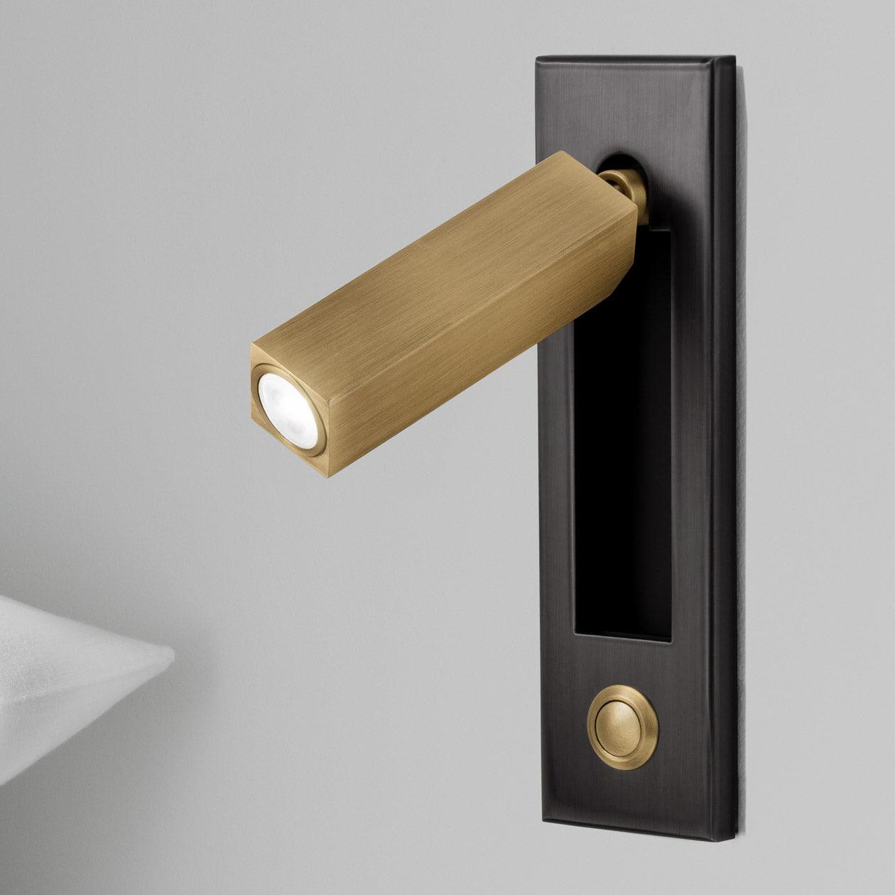 Cenvaburn Recessed Wall Light