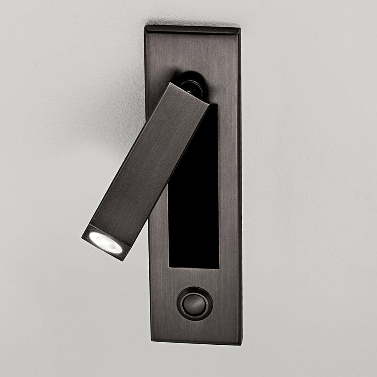 Cenvaburn Recessed Wall Light