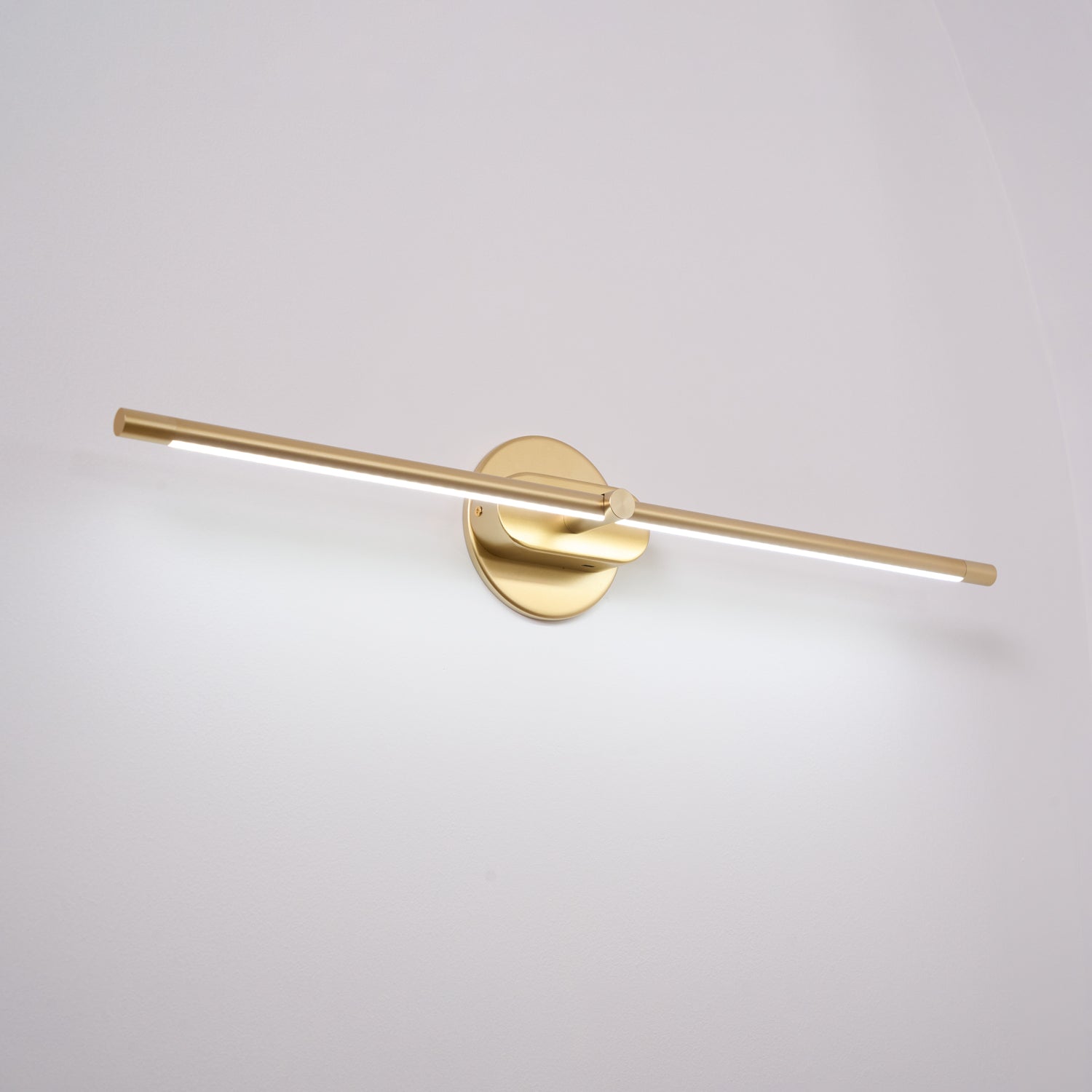 Reyton Rechargable Linear Wall Light