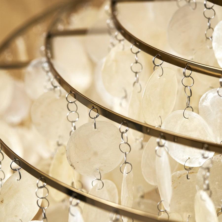 Qanserrino Chandelier