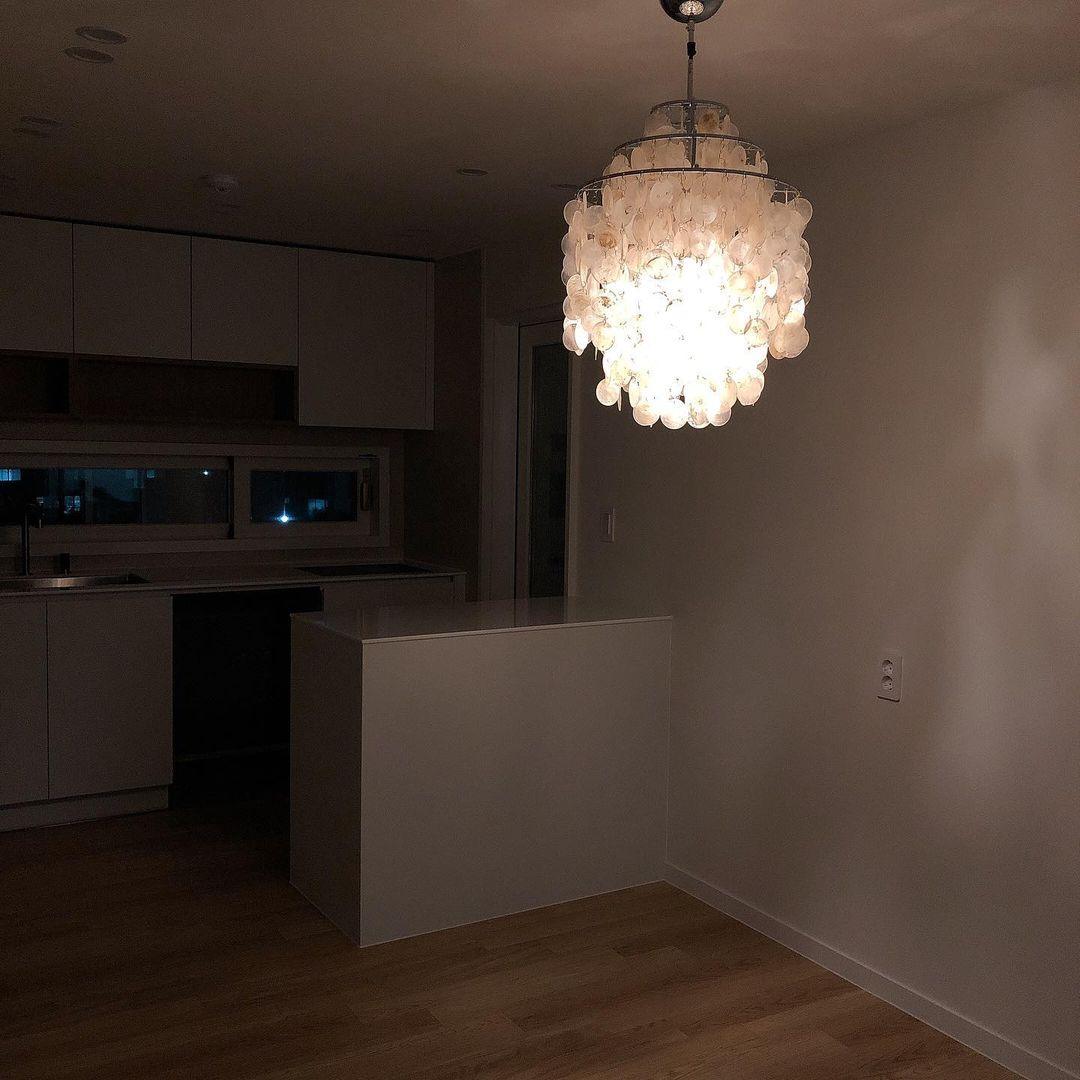 Qanserrino Chandelier