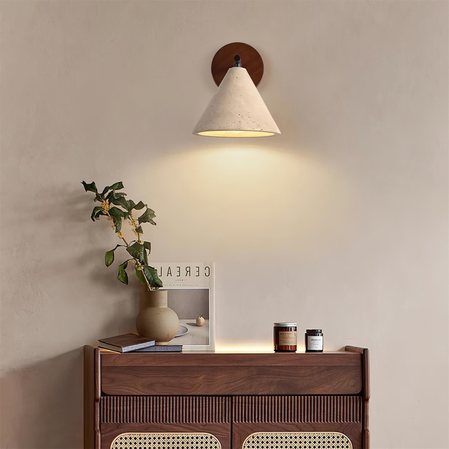 Slavor Wall Light