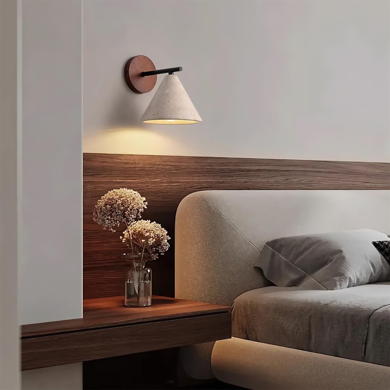 Slavor Wall Light