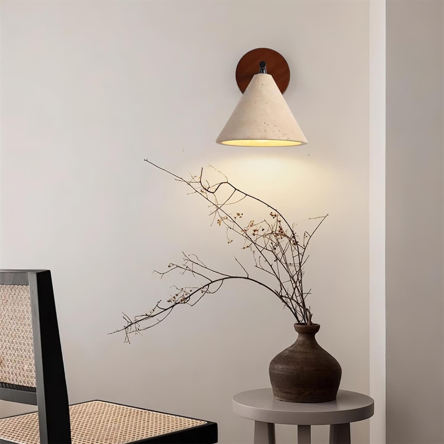 Slavor Wall Light