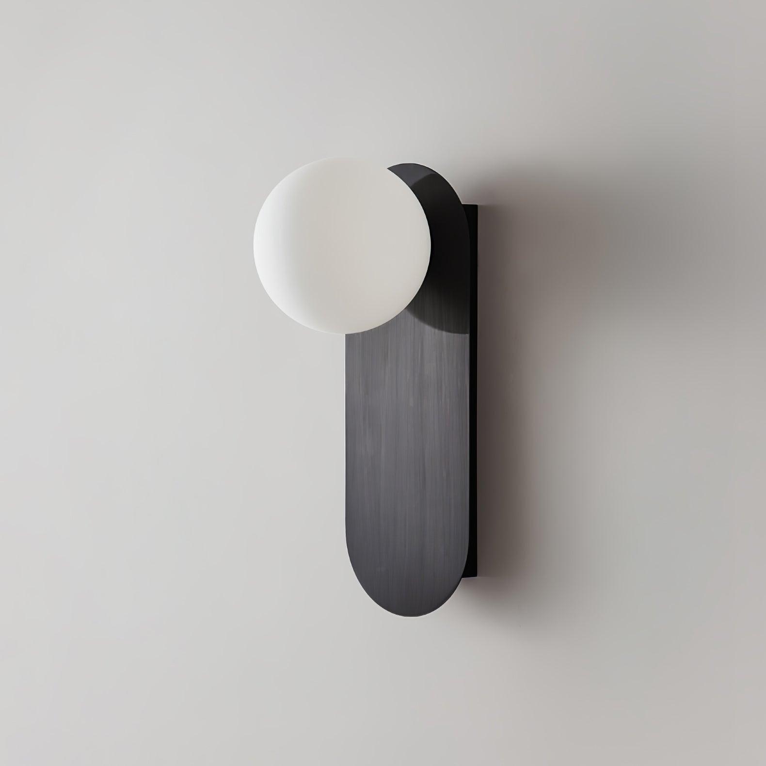Fynsor Wall Light