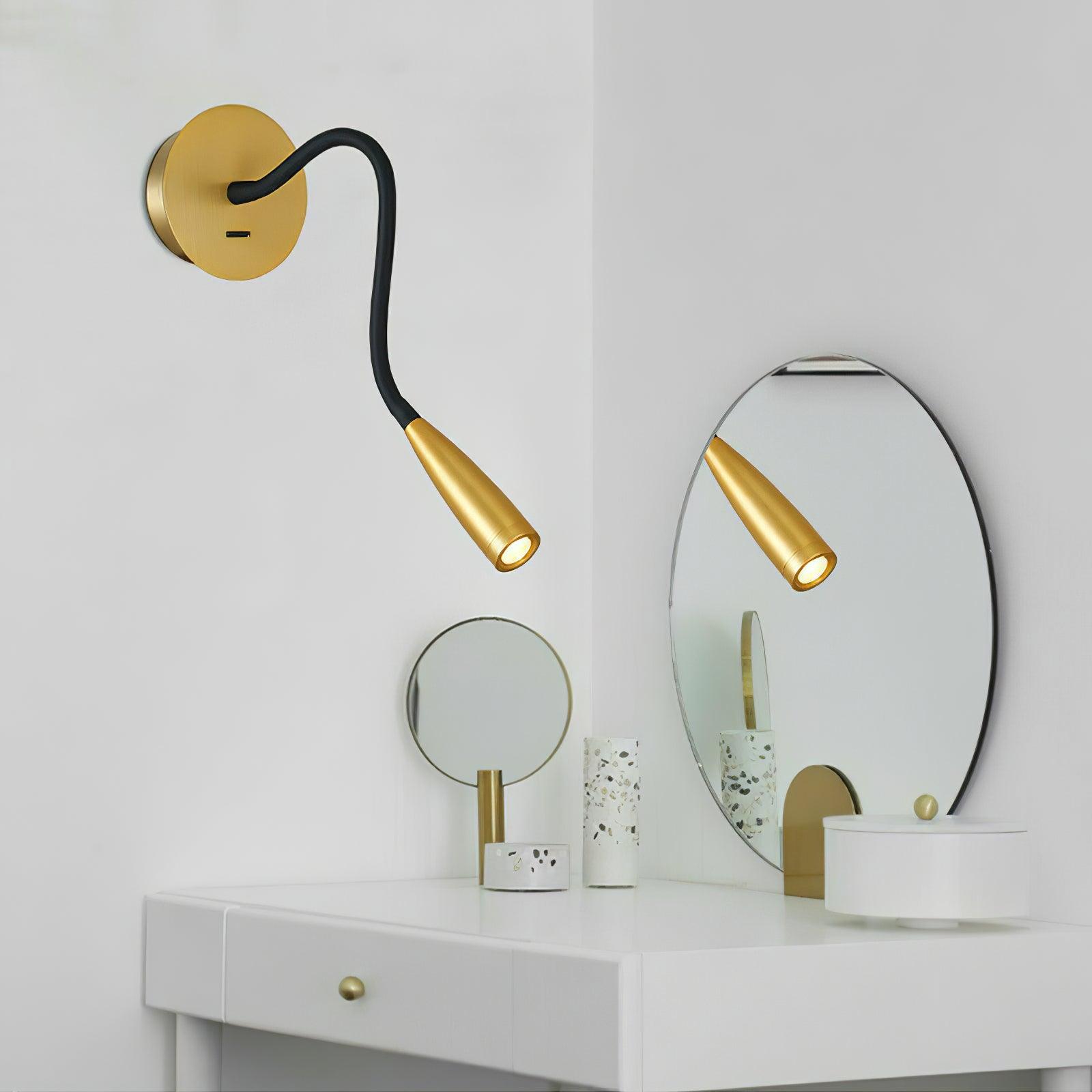 Fluxy Wall Light