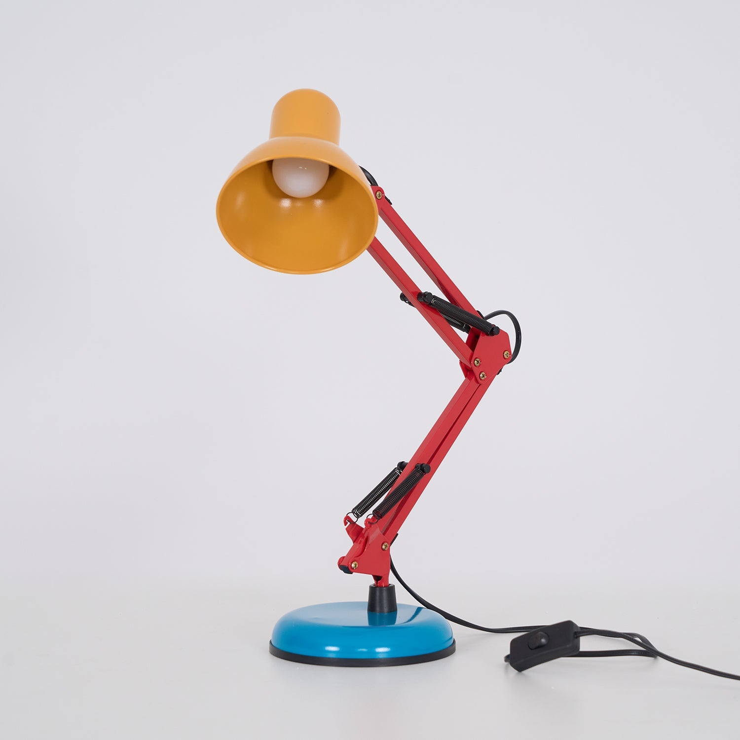 Dalemo Table Lamp