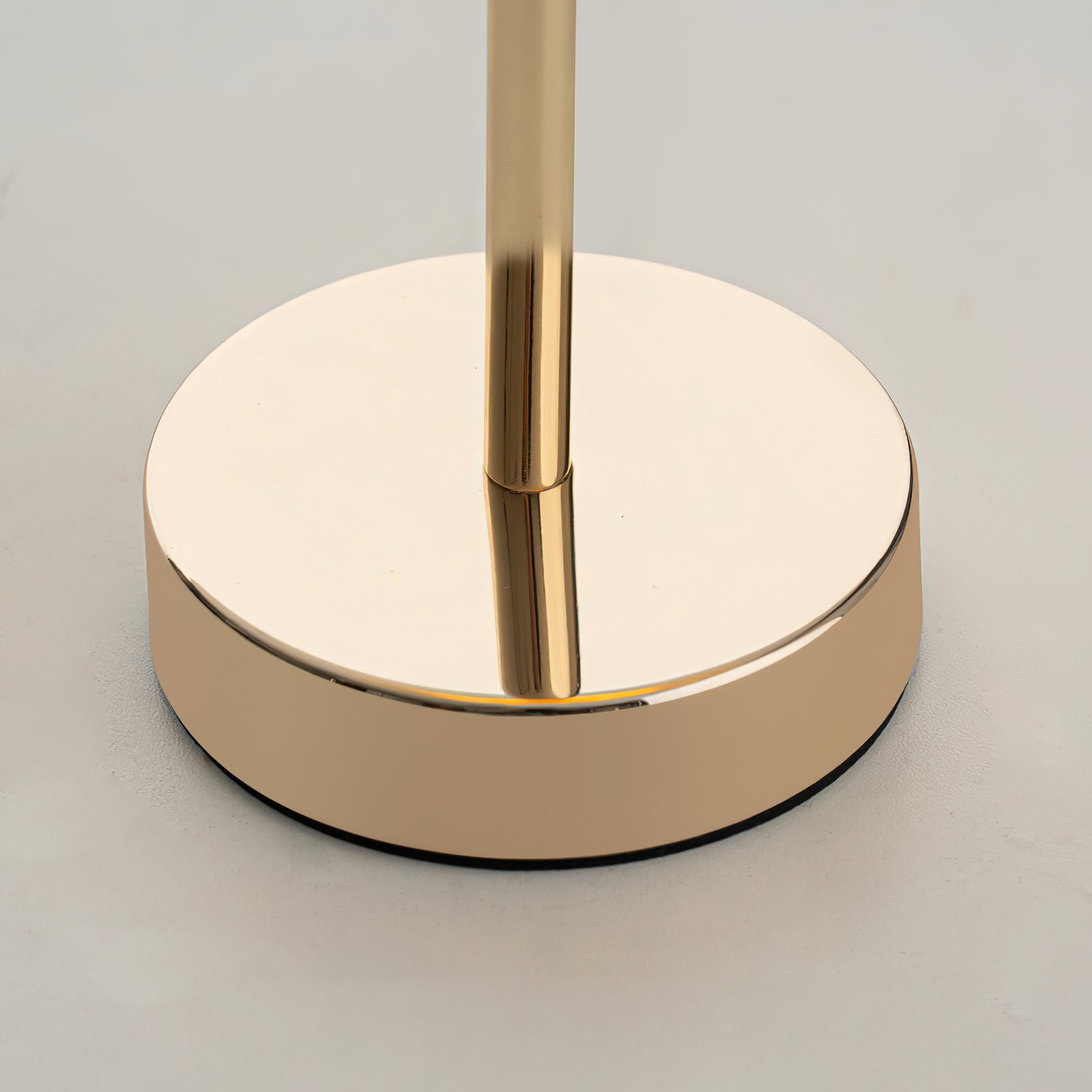 Mosha Table Lamp