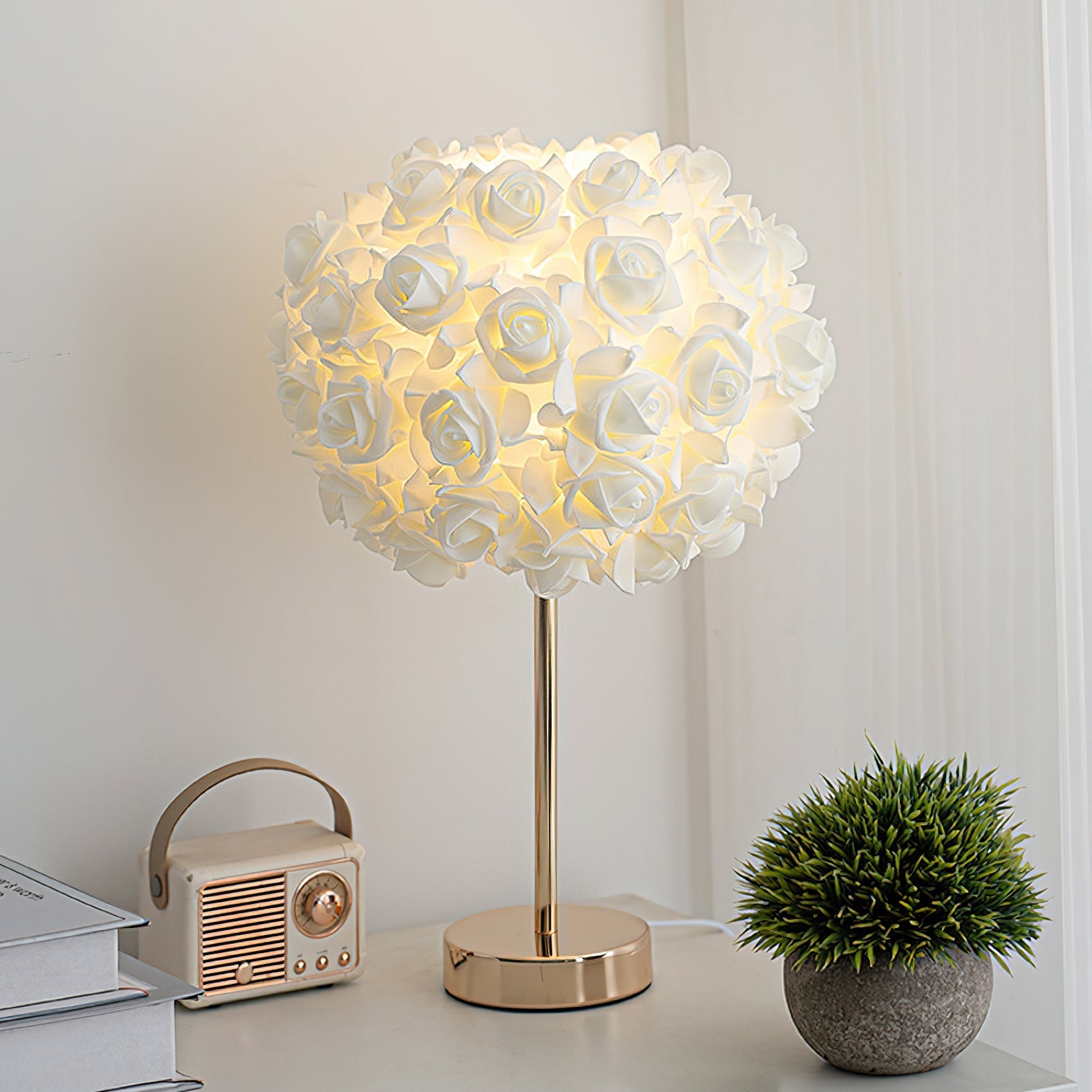 Mosha Table Lamp