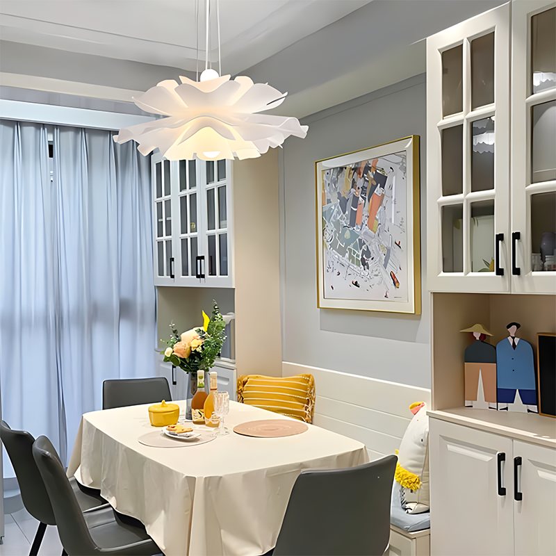 Lemtazo Pendant Light
