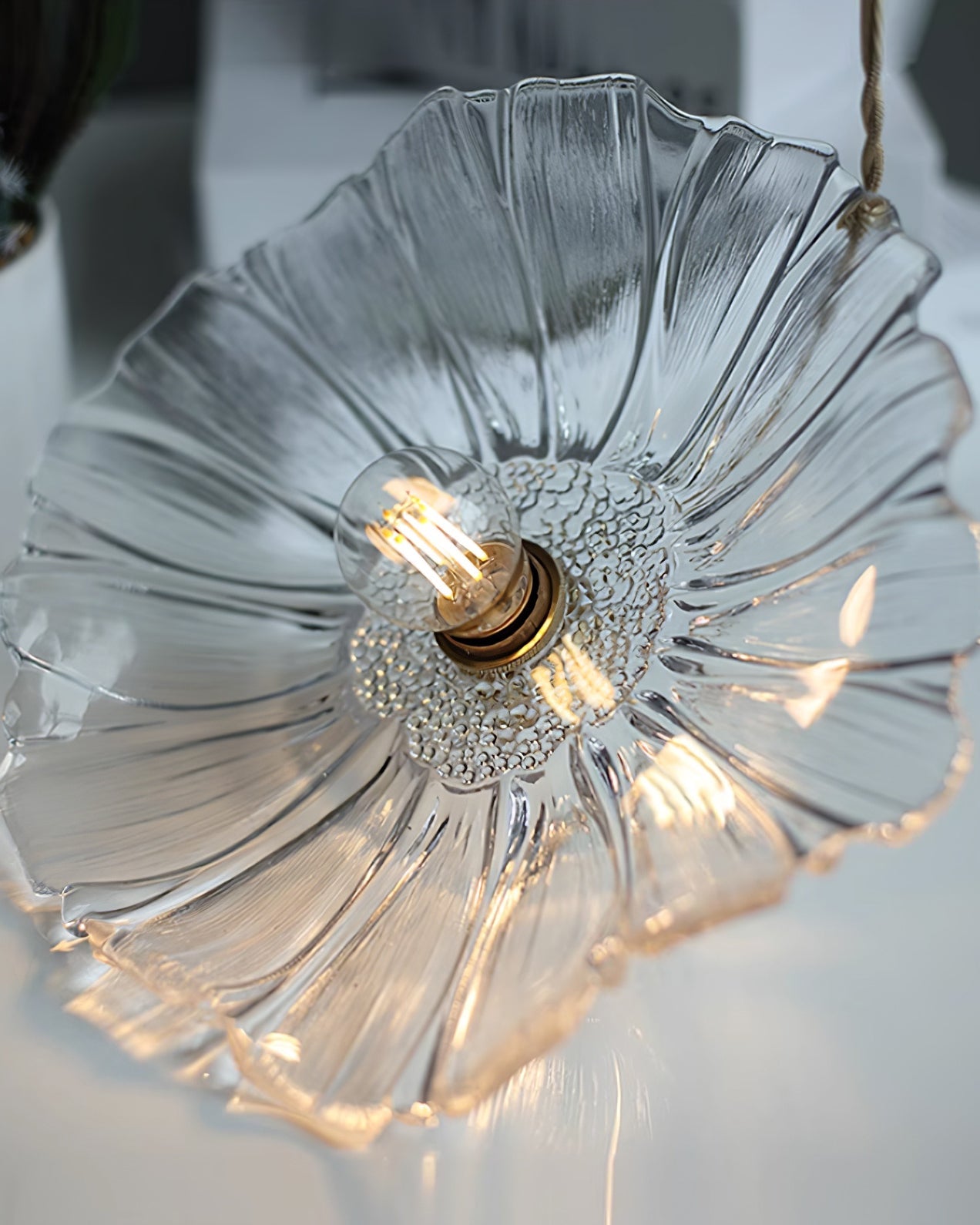 Yarra Flower Pendant Light