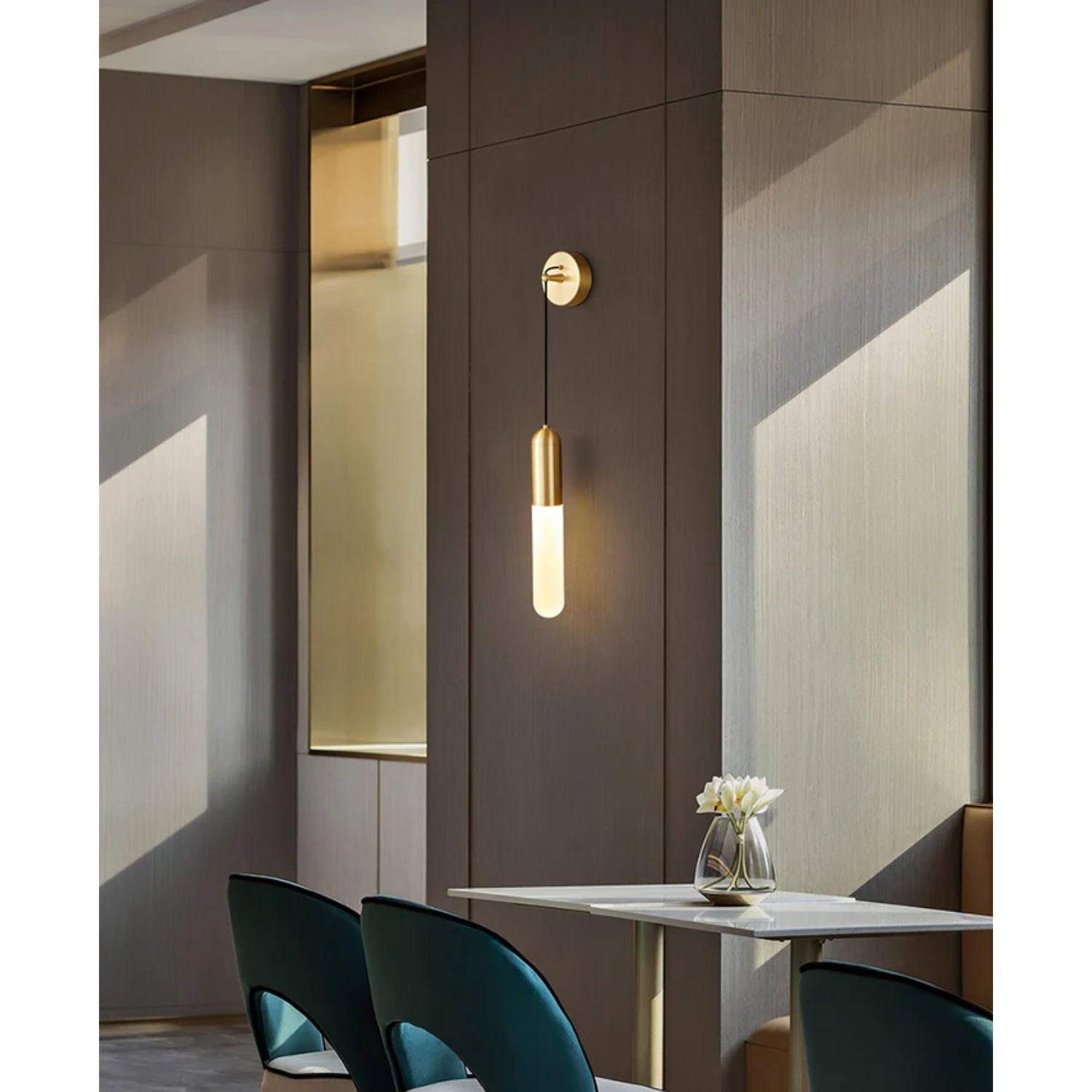 Felome Wall Light