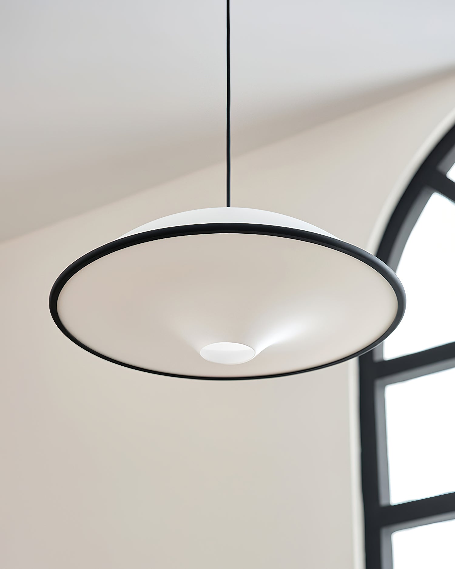 Folava Pendant Light