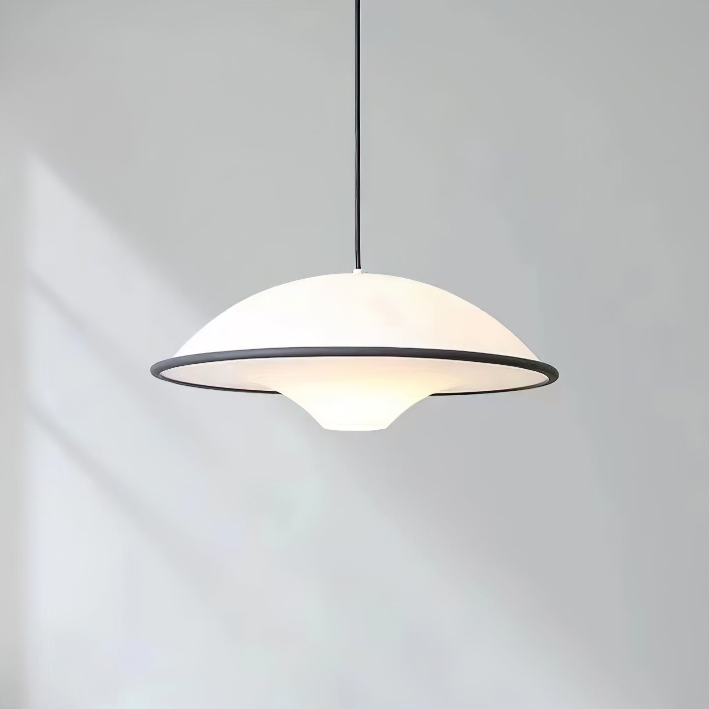 Folava Pendant Light