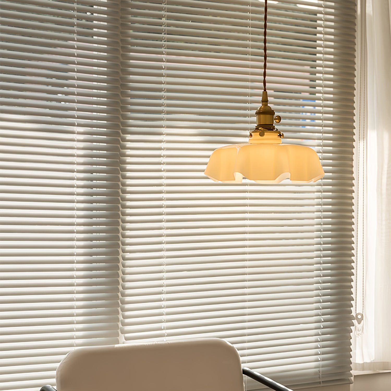 Delora Vintage Pendant Light