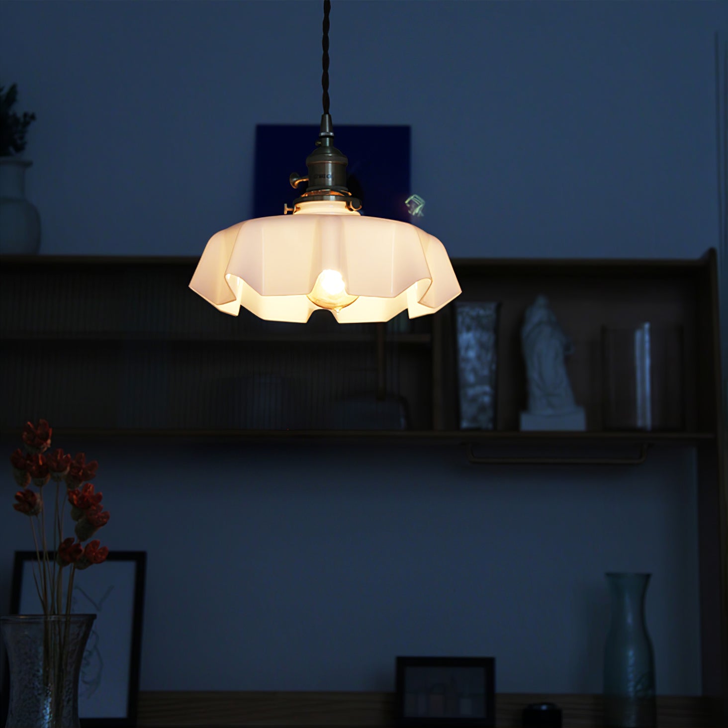 Delora Vintage Pendant Light
