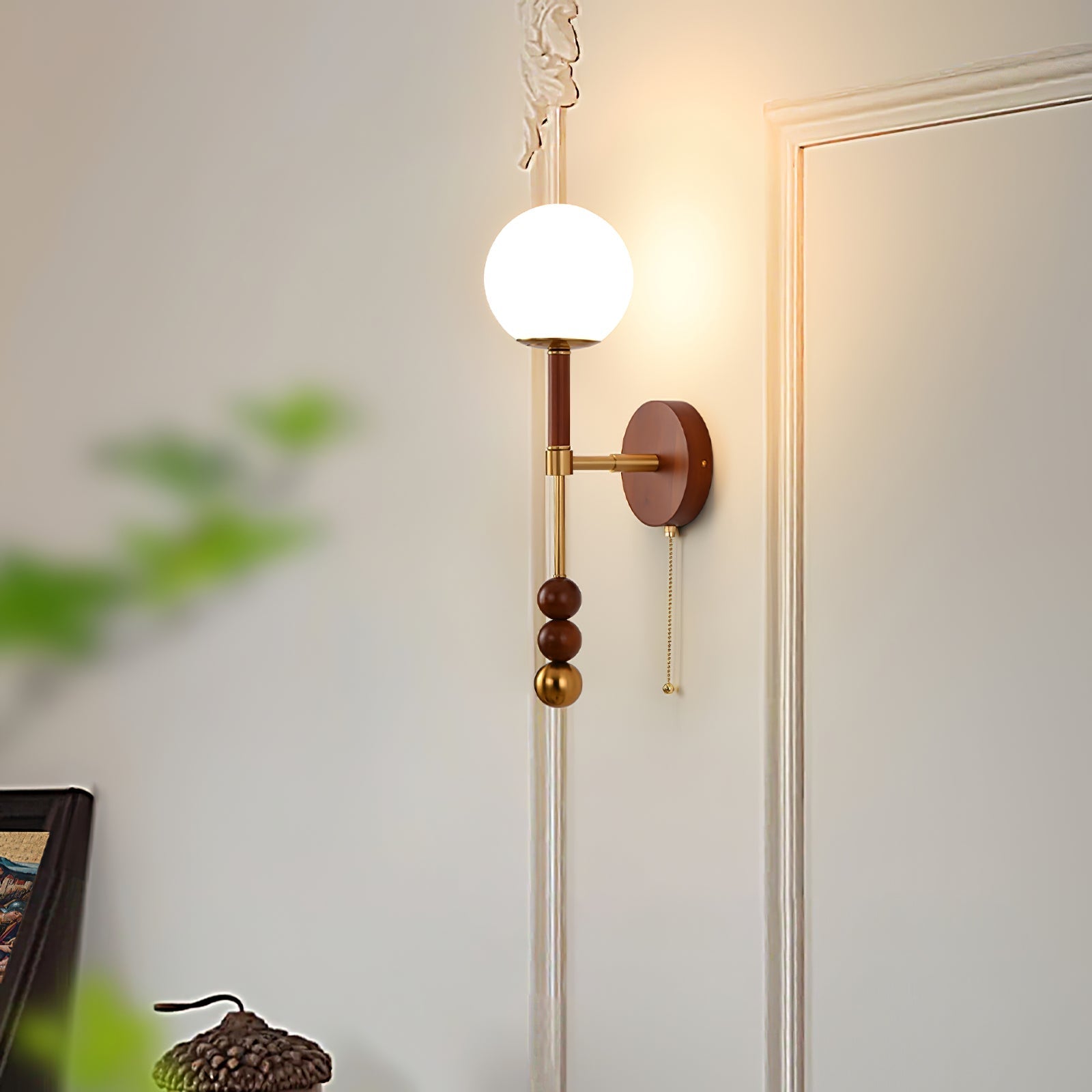 Romea Wall Light