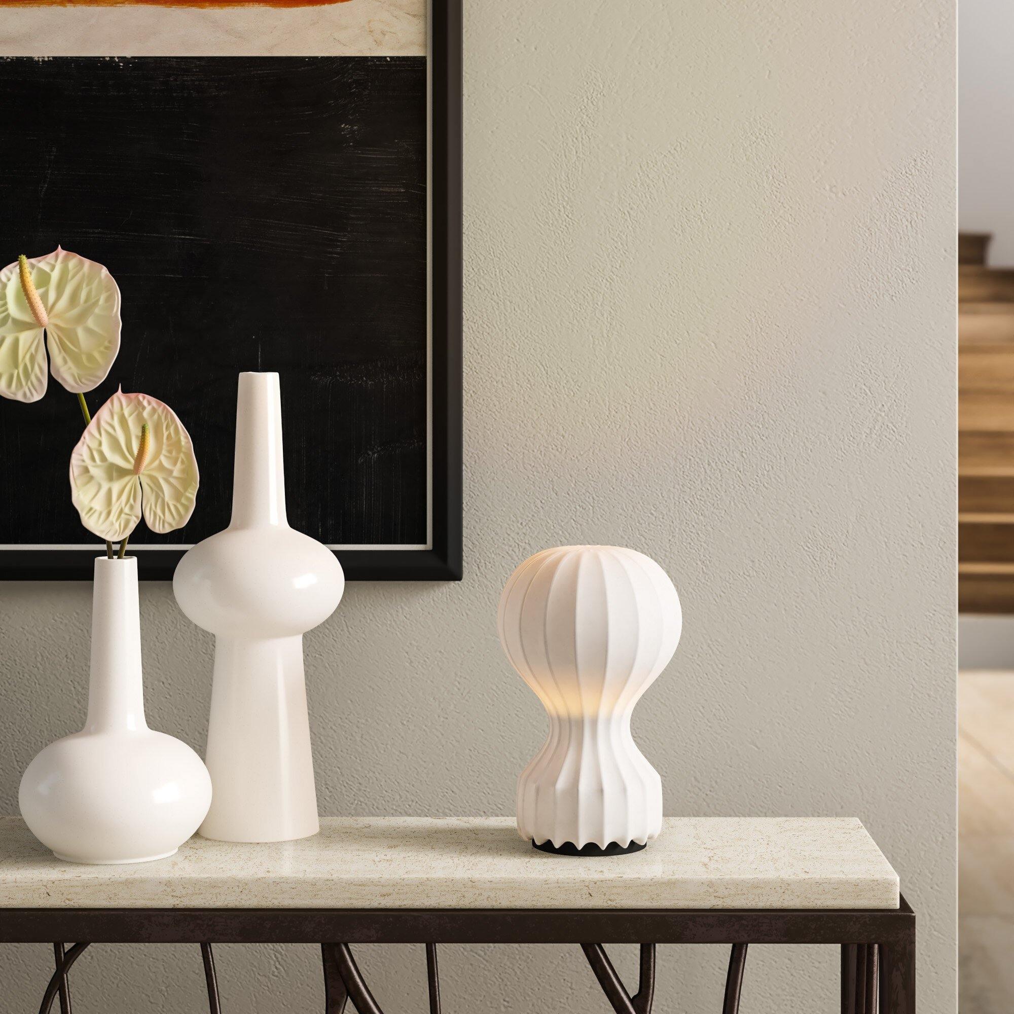 Felivo Table Lamp