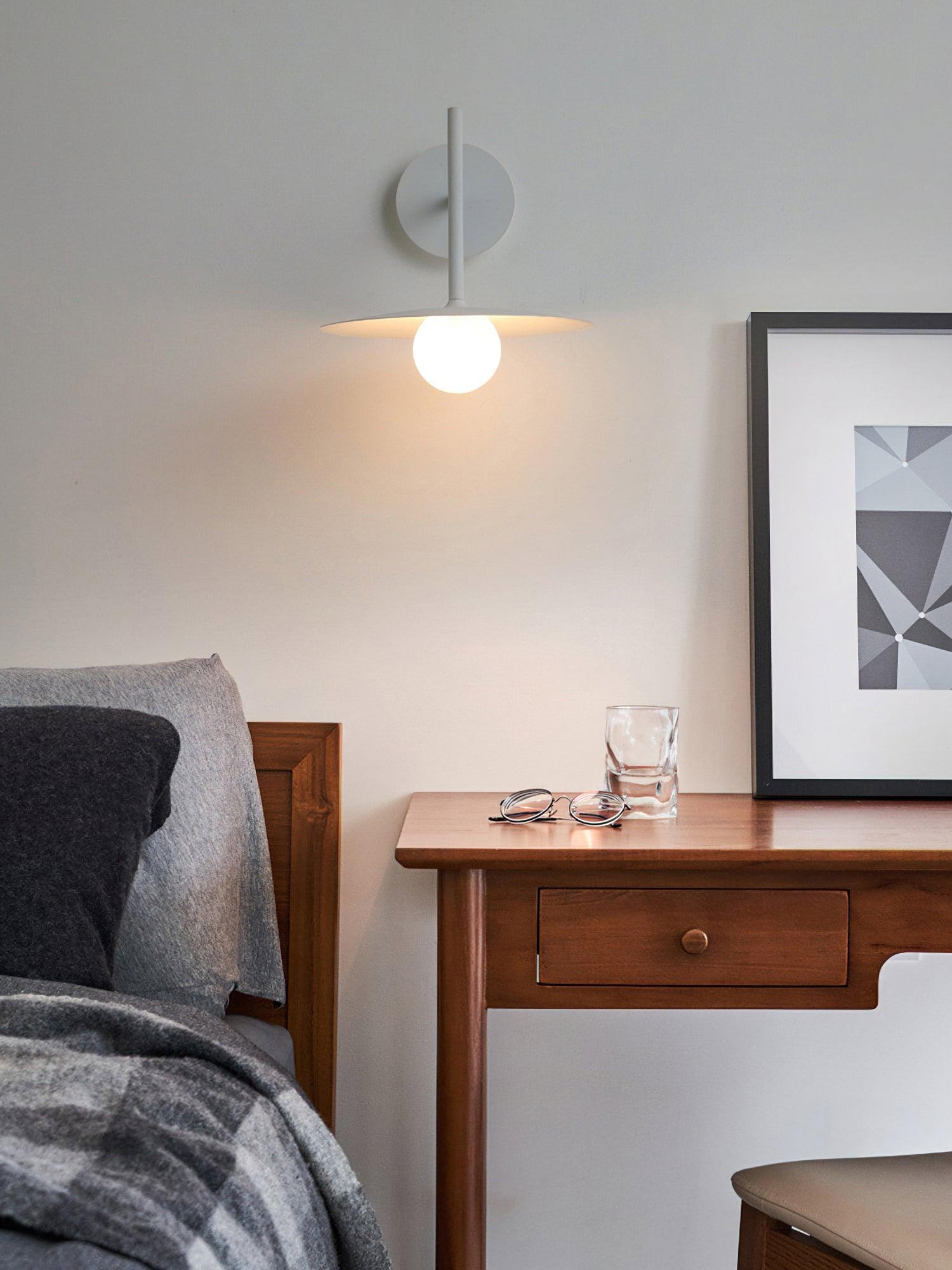 Sovira Wall Light