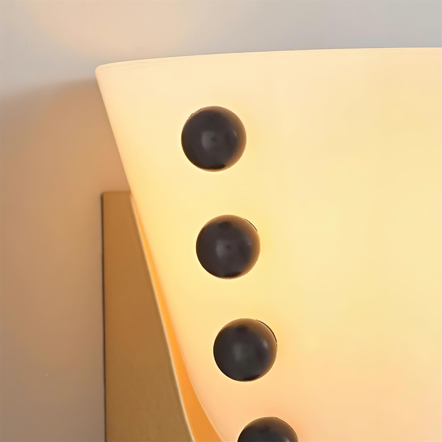 Gemzan Wall Light