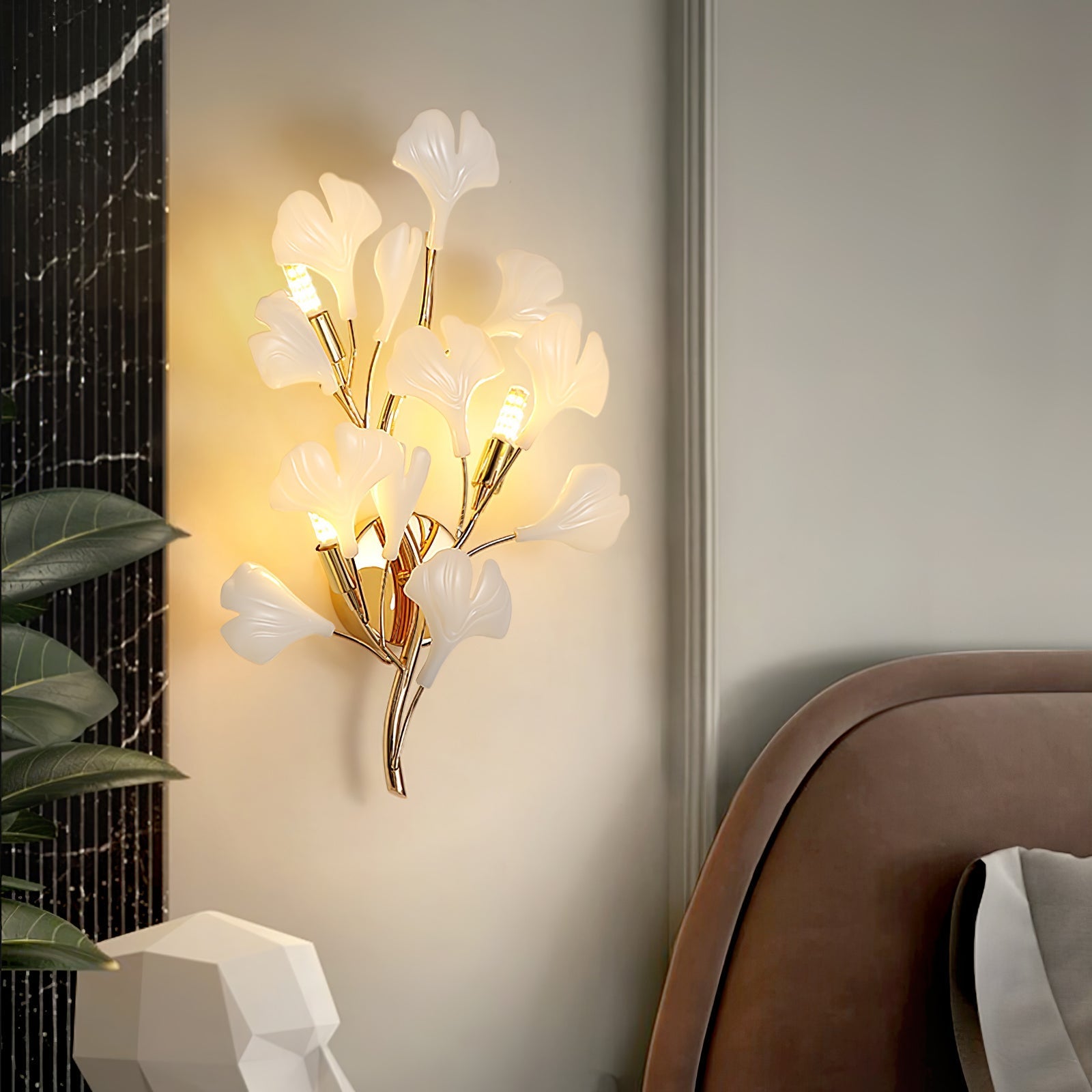 Fynzor Flower Wall Light