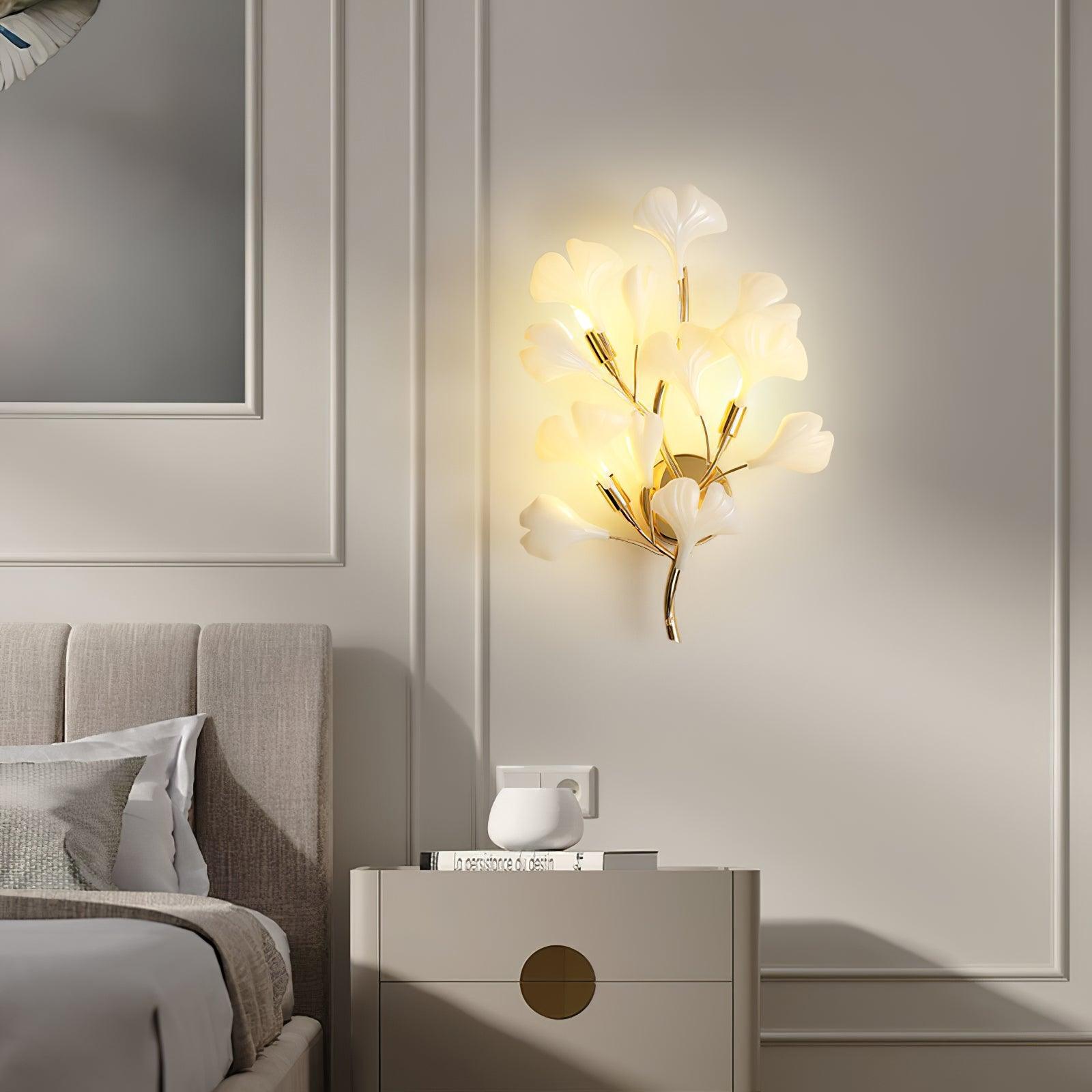 Fynzor Flower Wall Light