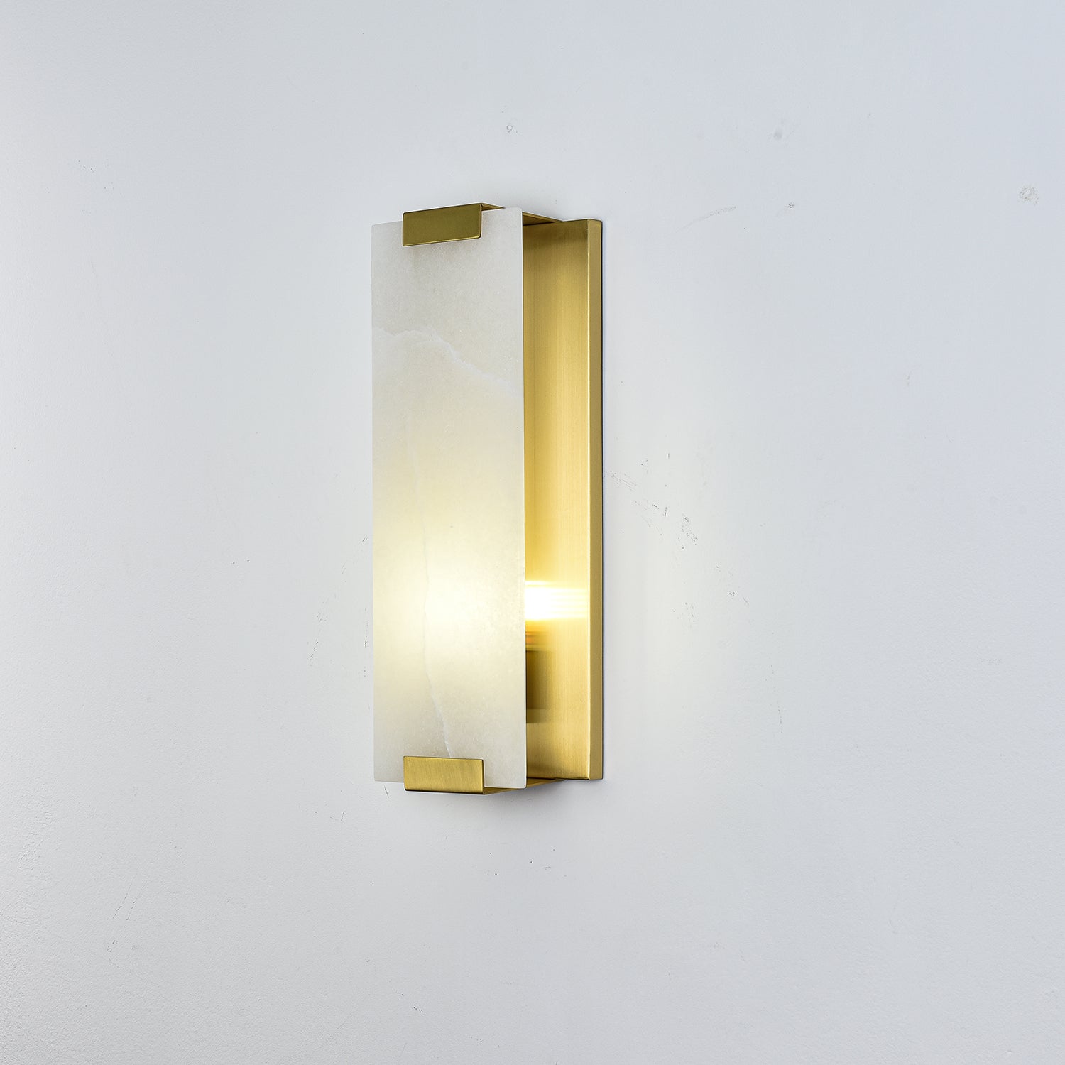 Golevessa Wall Light