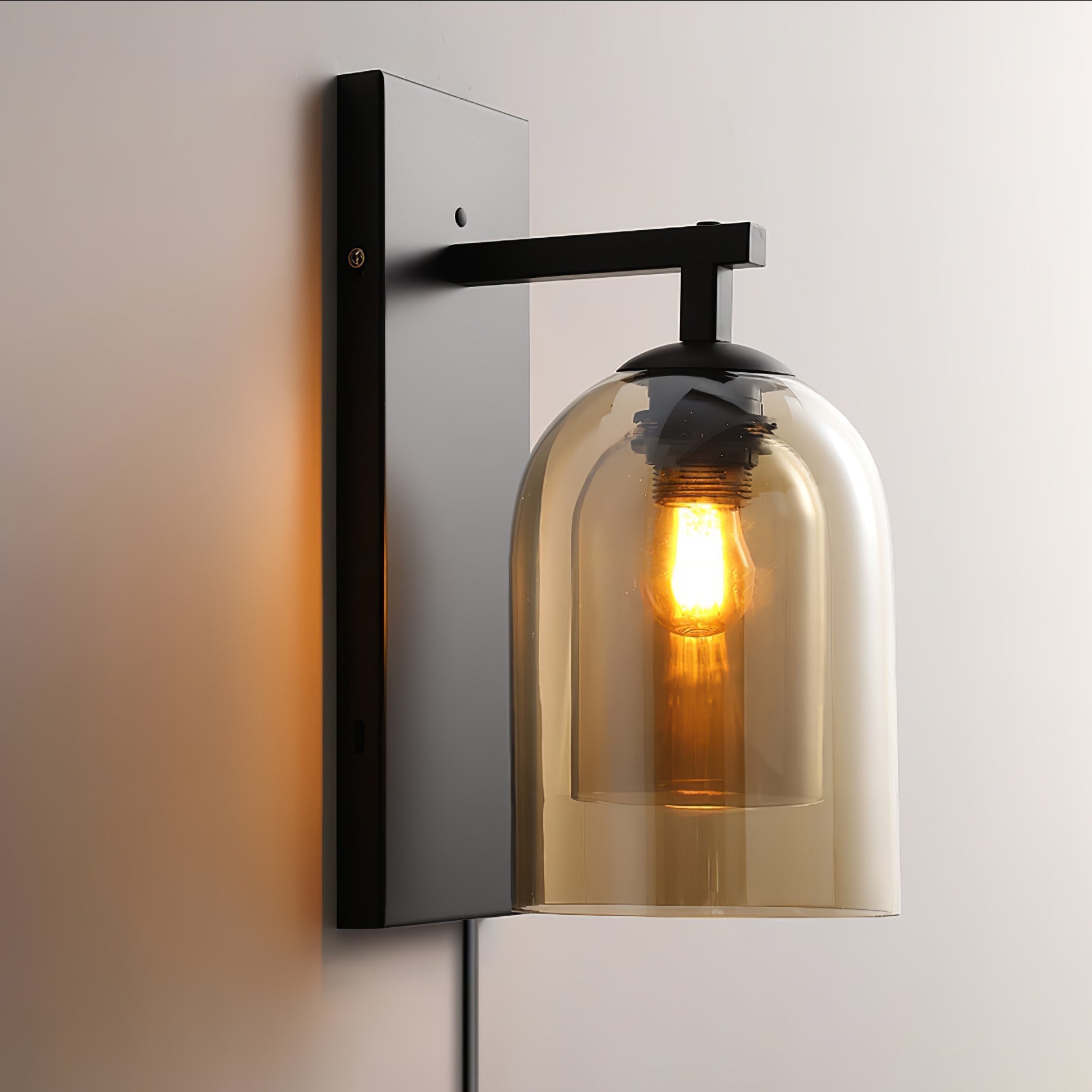 Qlarez Wall Light