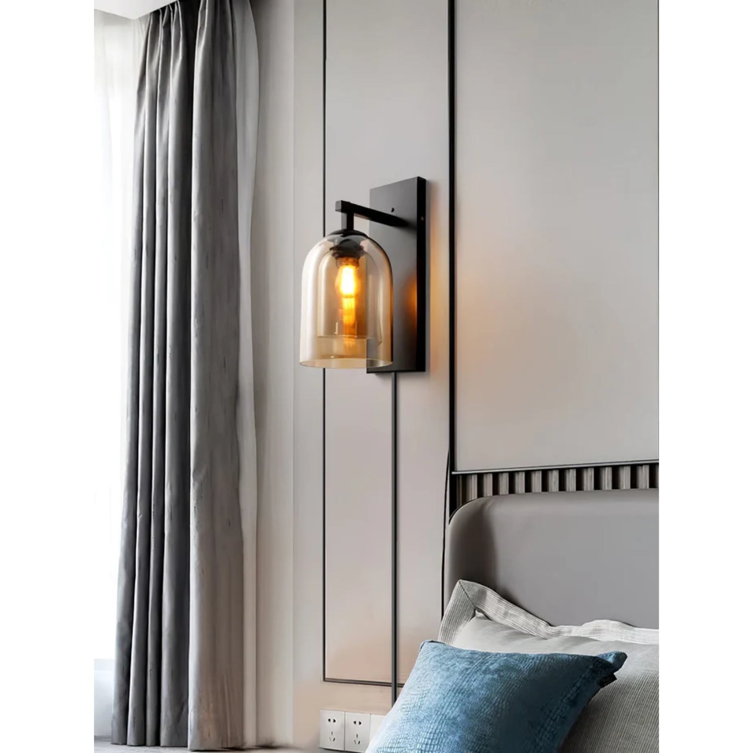 Qlarez Wall Light